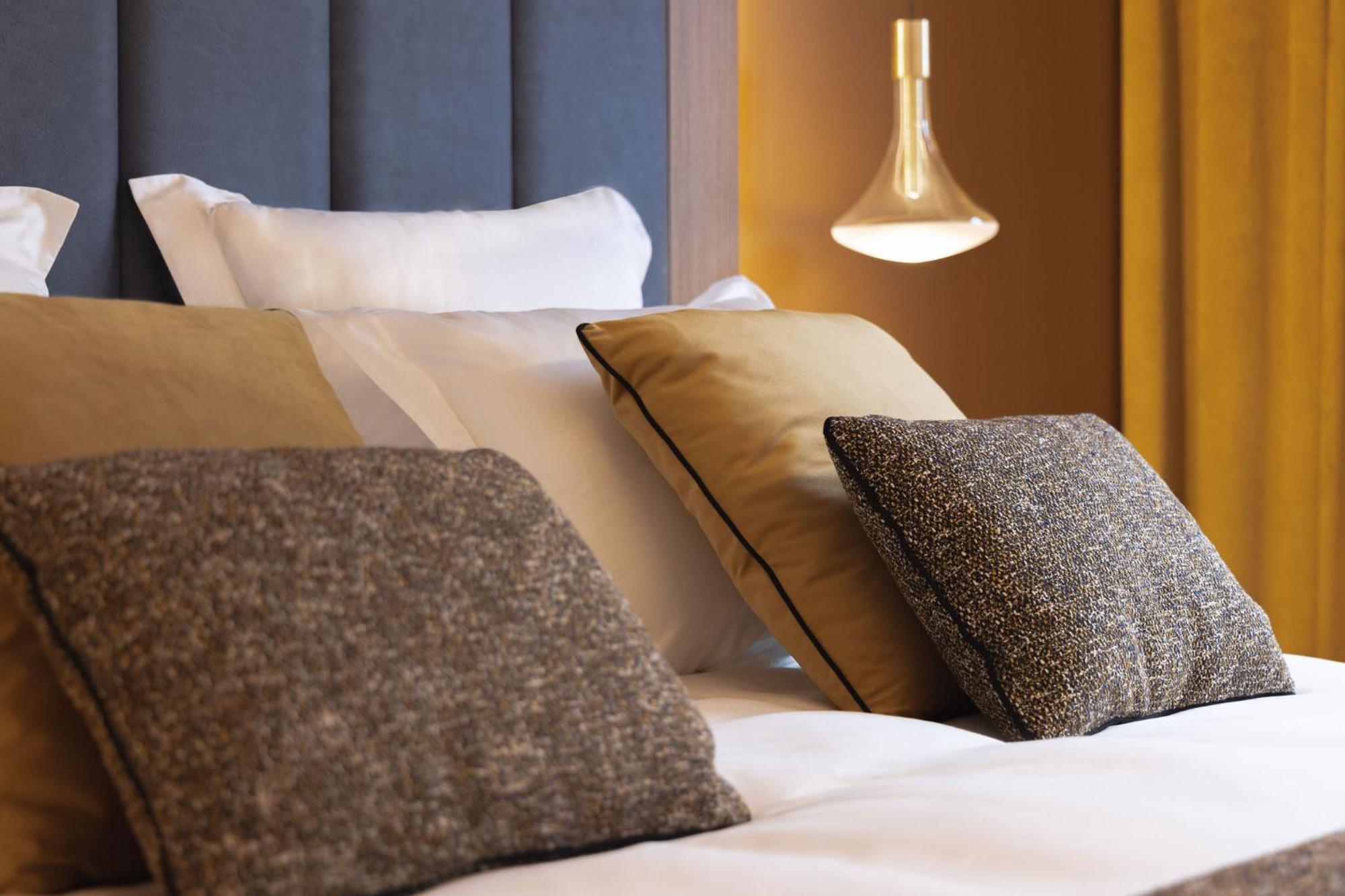 1.75 La Source Hotel Paris