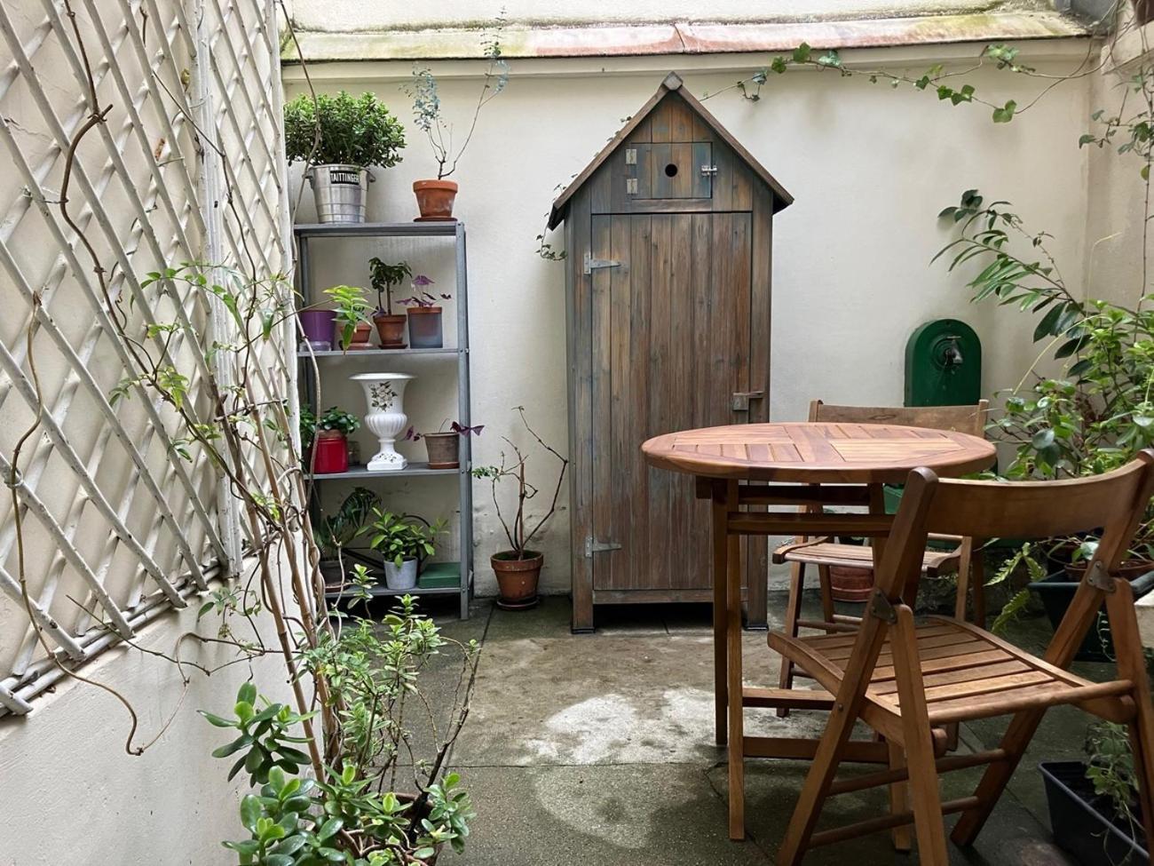 Duplex And Private Patio At Eiffel Tower Paris