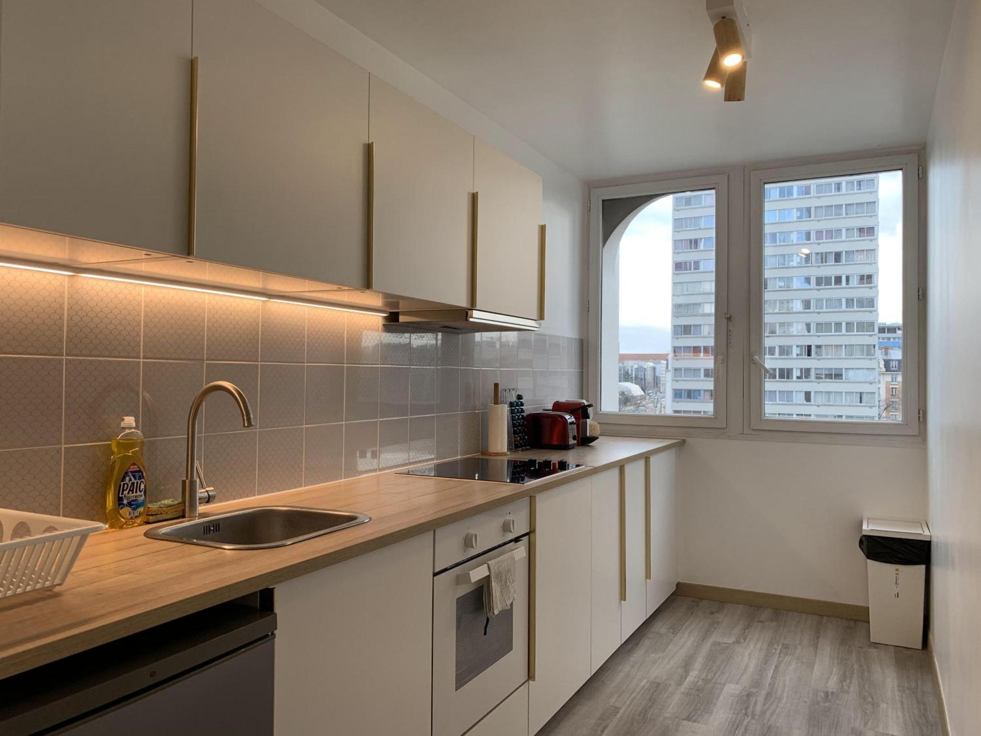 Lumieuse Confor Parking Free Apartment