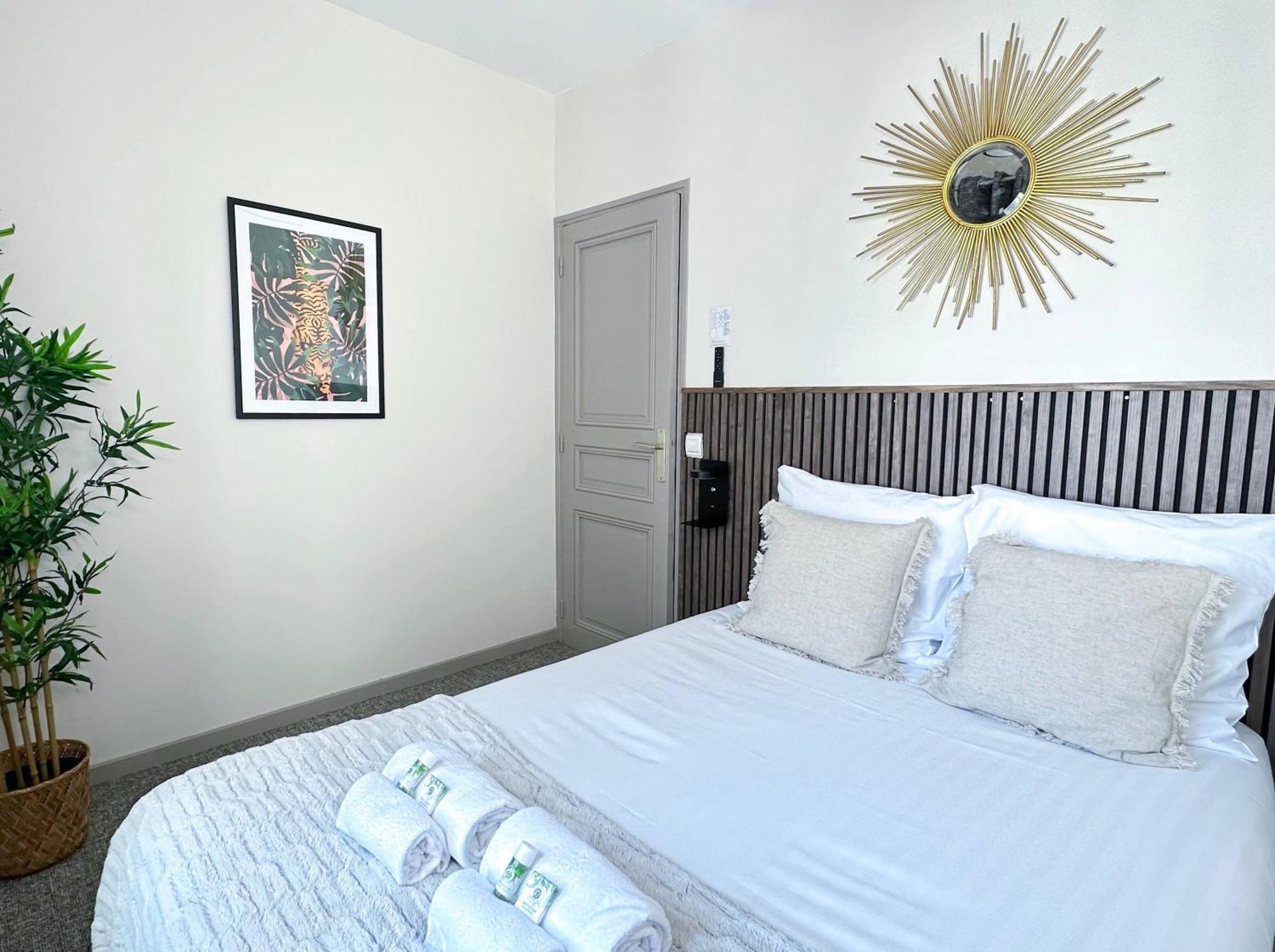 Eiffel Tower Gem Stylish & Unique Apartamento *