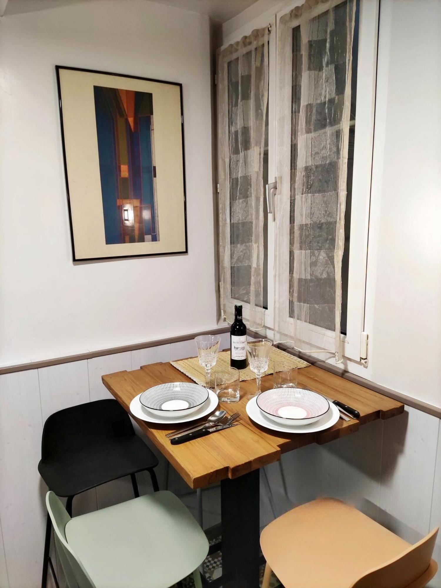 Apartment Confortable Pres Des Transports
