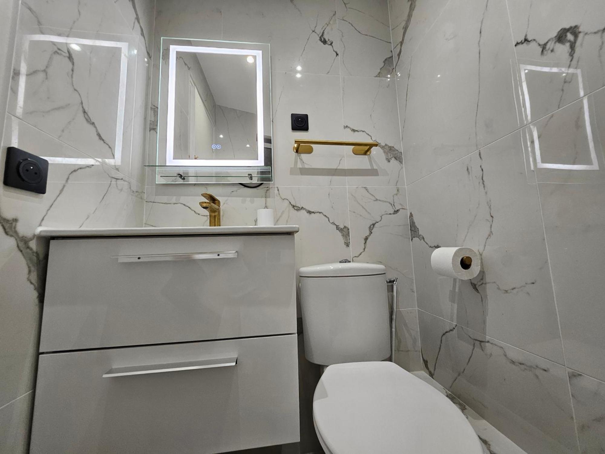 Hospedagem domiciliar Entier , 2 *