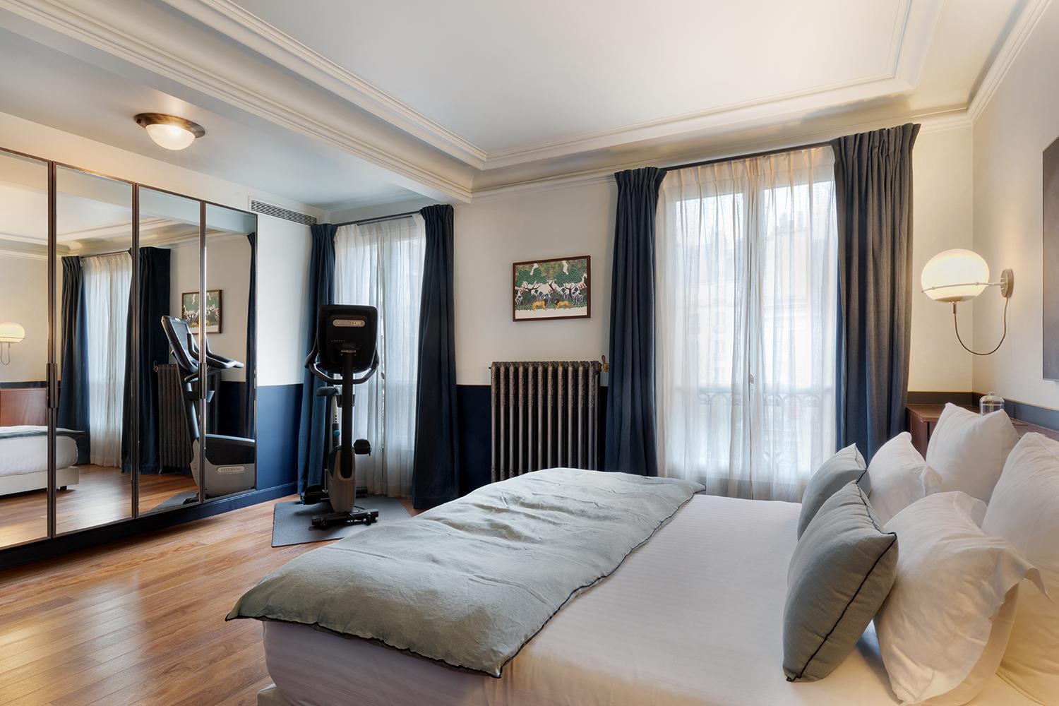 Oniri - In Montmartre - Robert Planquette Apartment