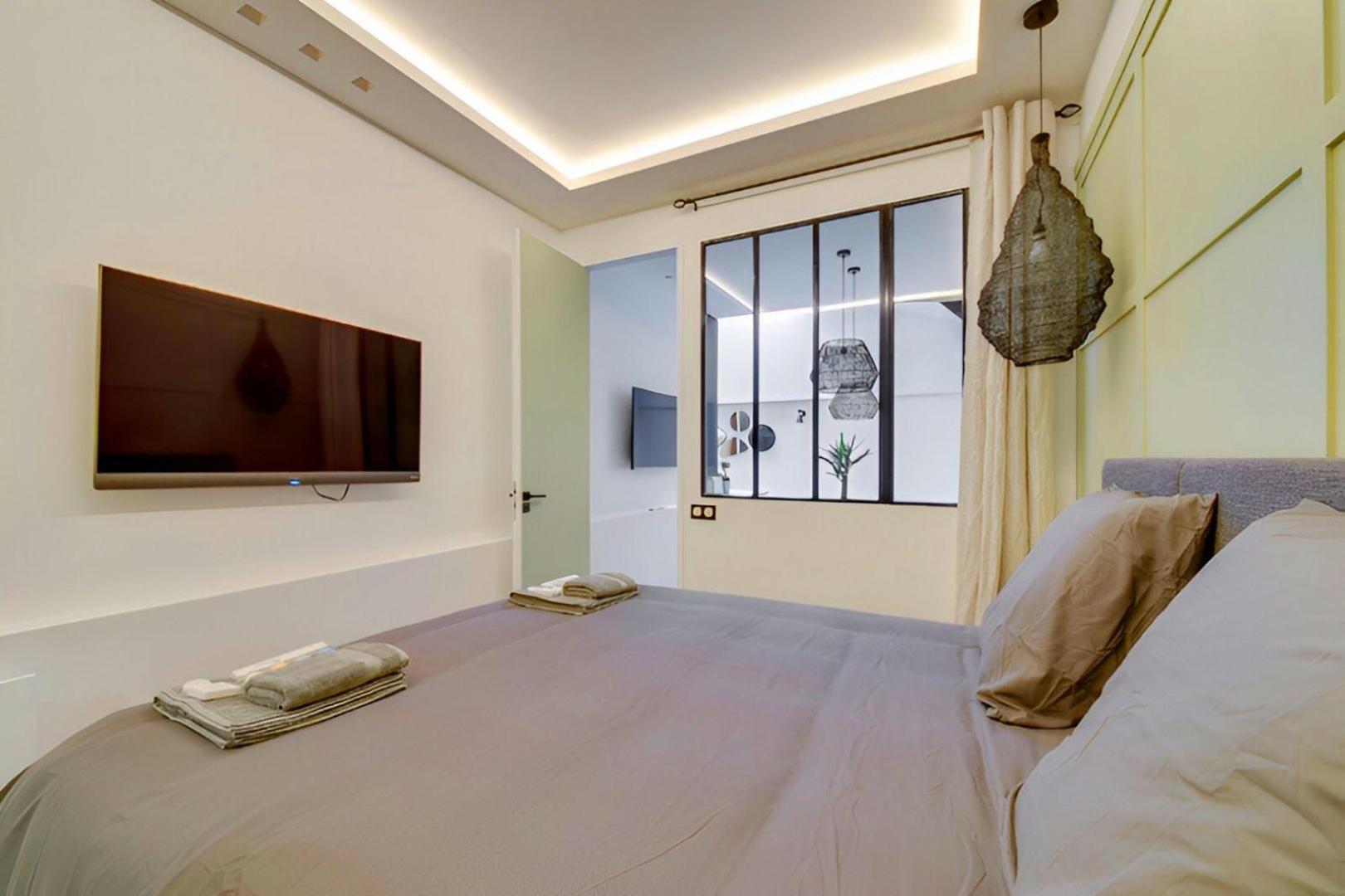 Bluestay 40 - Superb In Paris