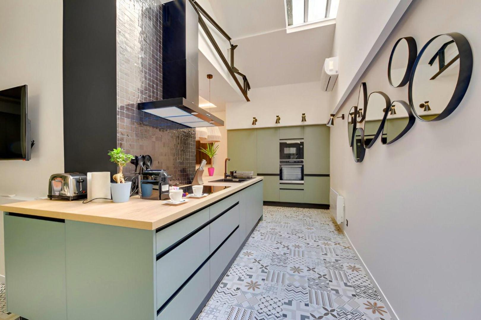 Bluestay 40 - Superb In Paris