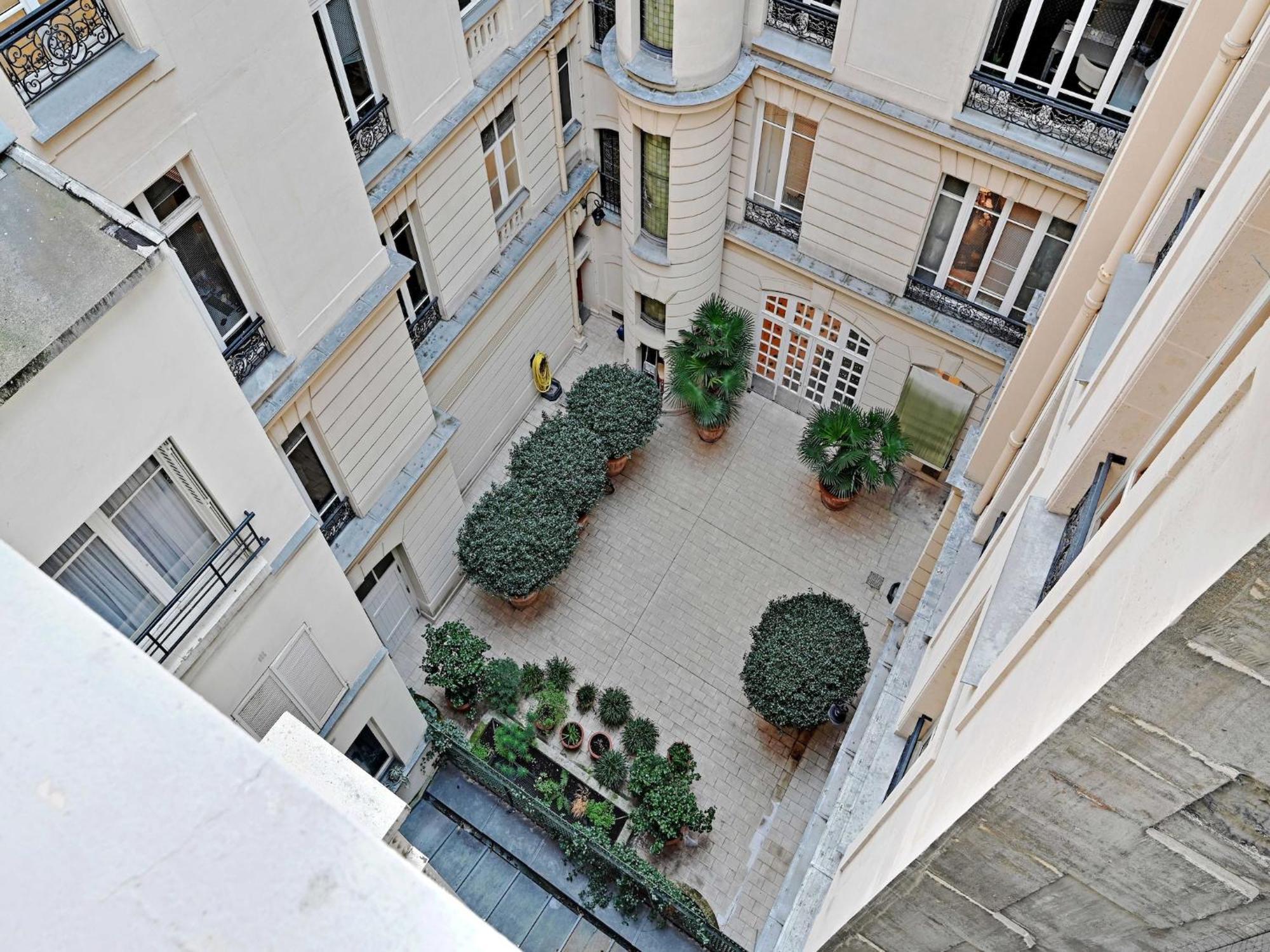And Quiet 1bdr 8th - Bail Mobilite * Paris