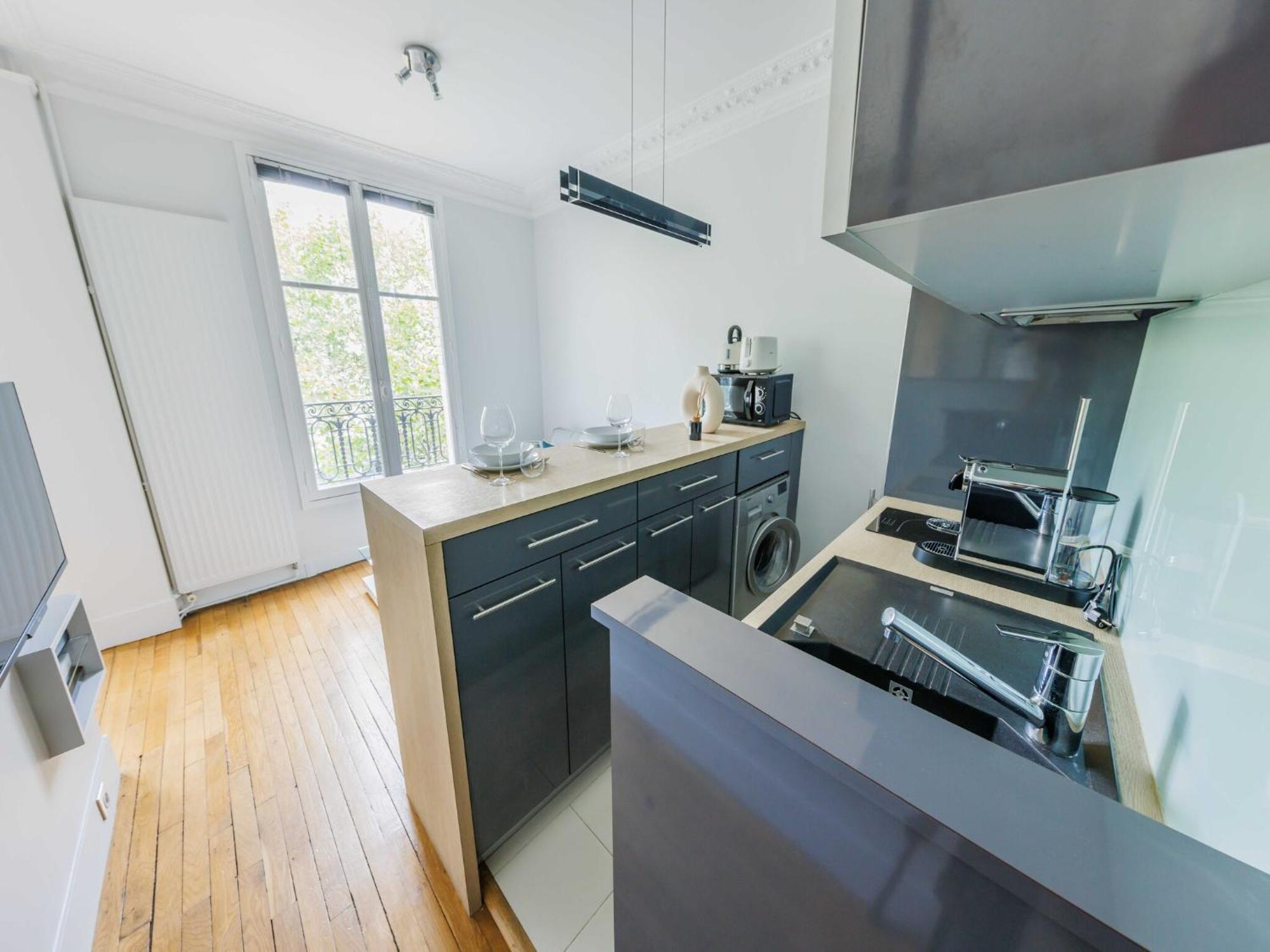 Charming Near Daumesnil - Mobility Lease Apartment Paris