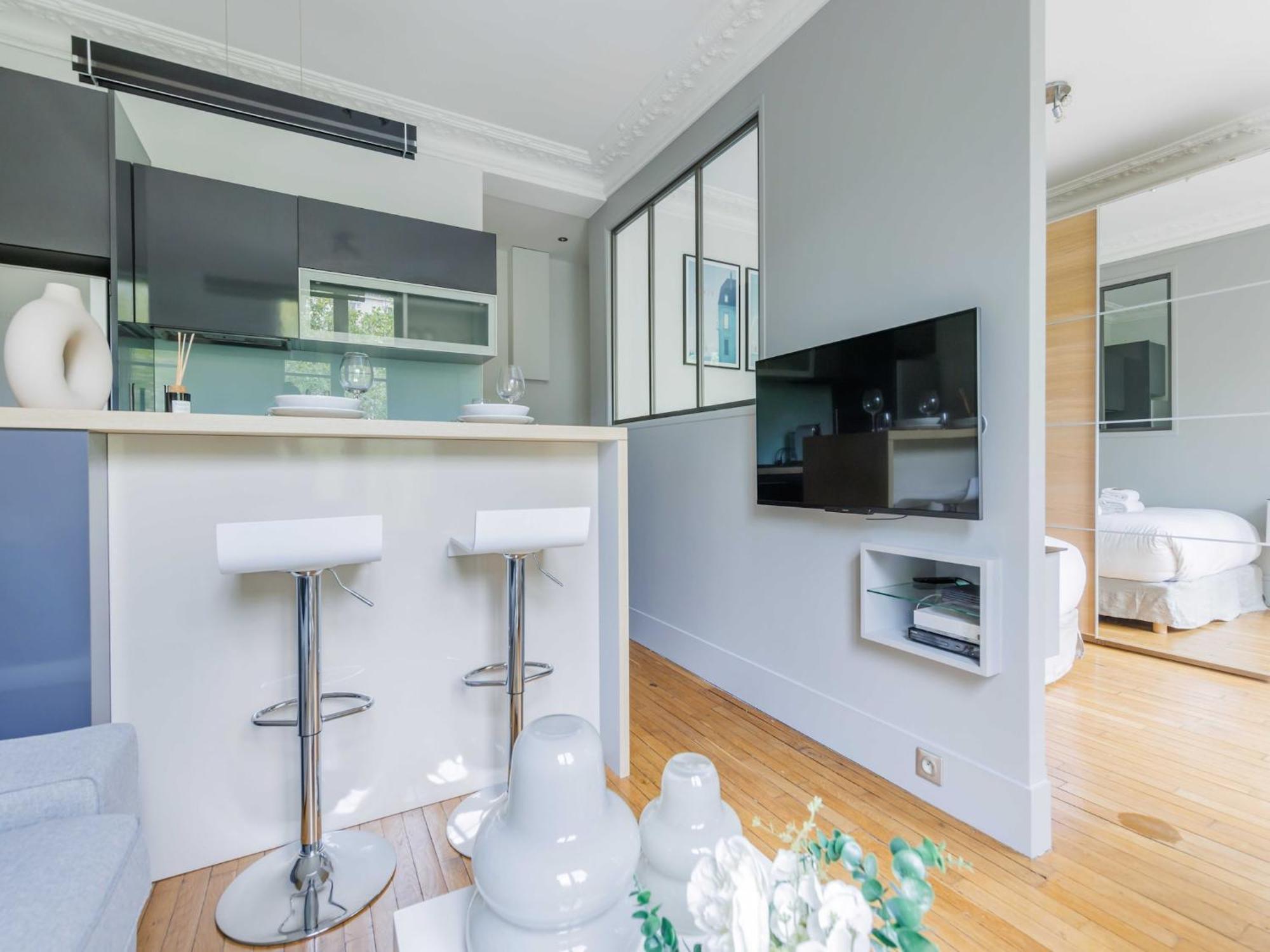 Charming Near Daumesnil - Mobility Lease Apartment