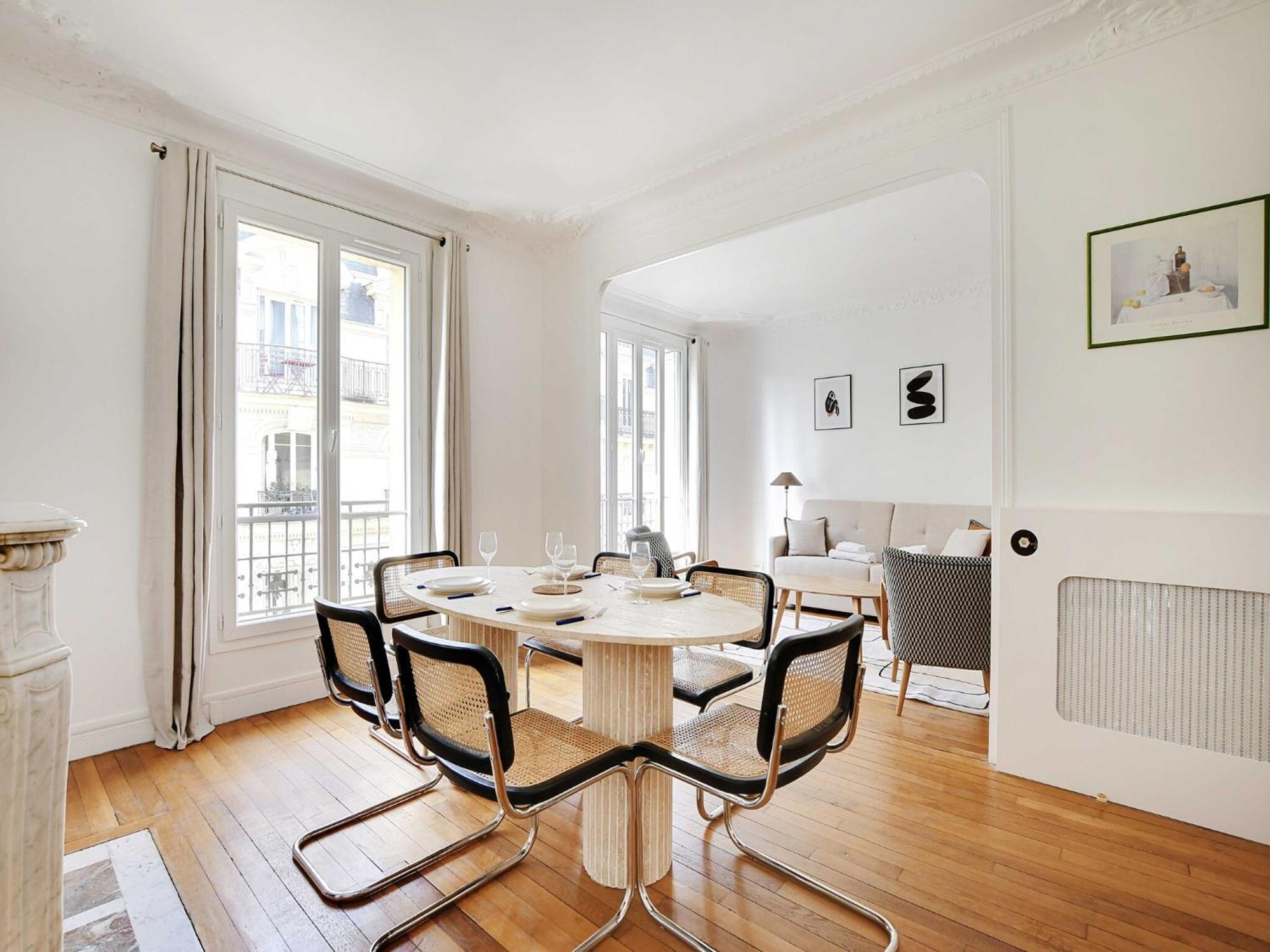 Apartment Charme Et Confort 1 Bdr 4p Nation Paris