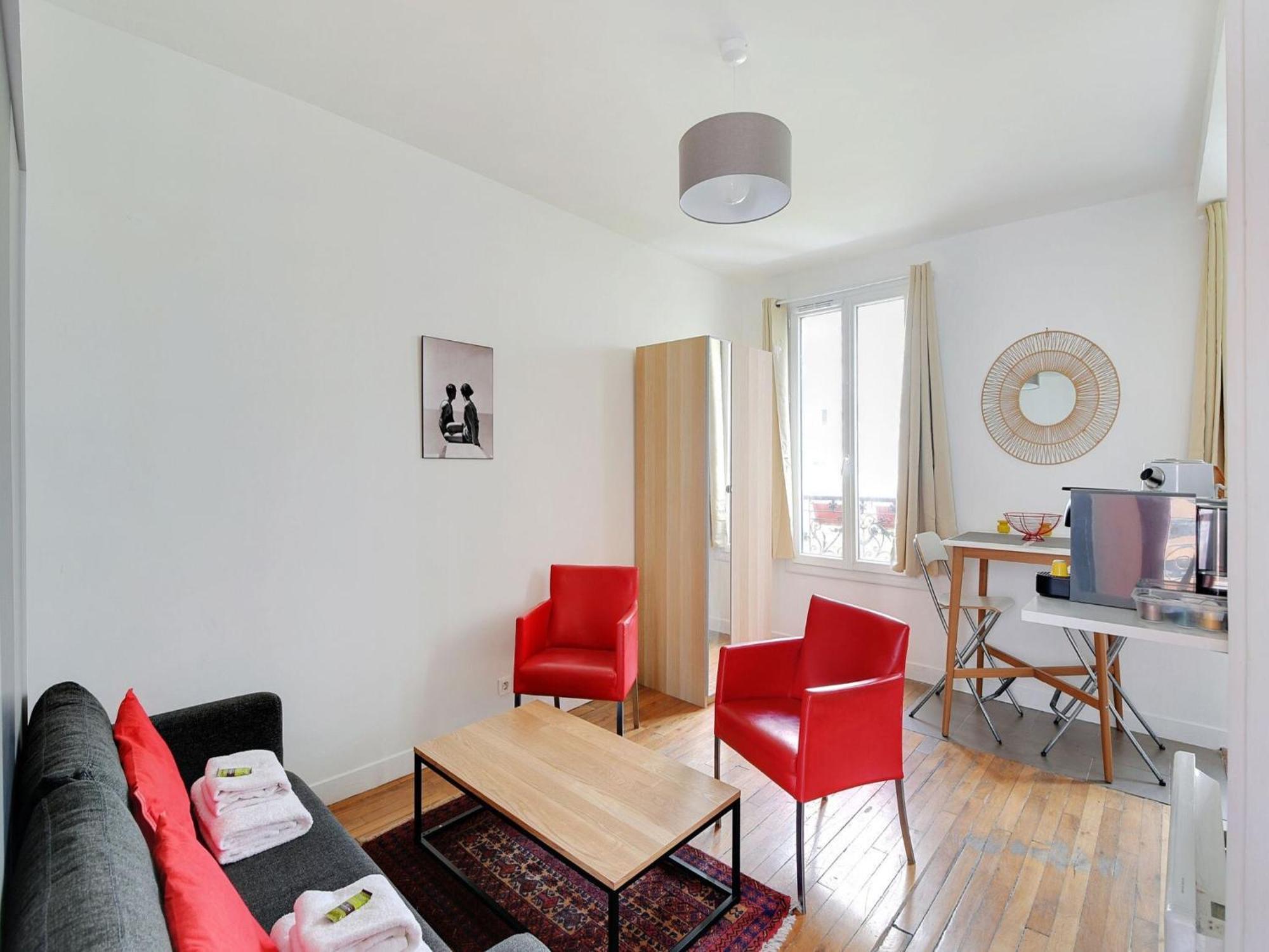Charming 2p - Canal St Martin Meaux Apartment Paris