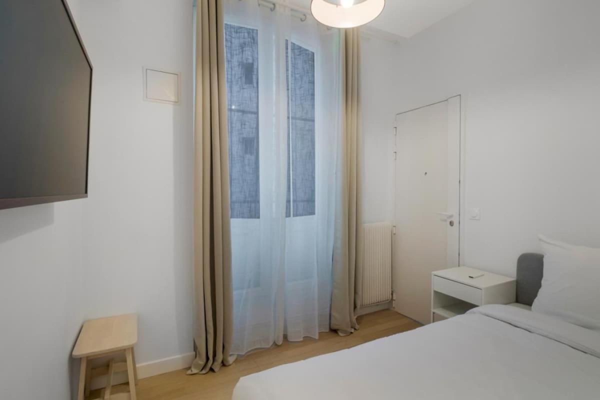 Apartment Mobility Lease - La Fayette - 8 People