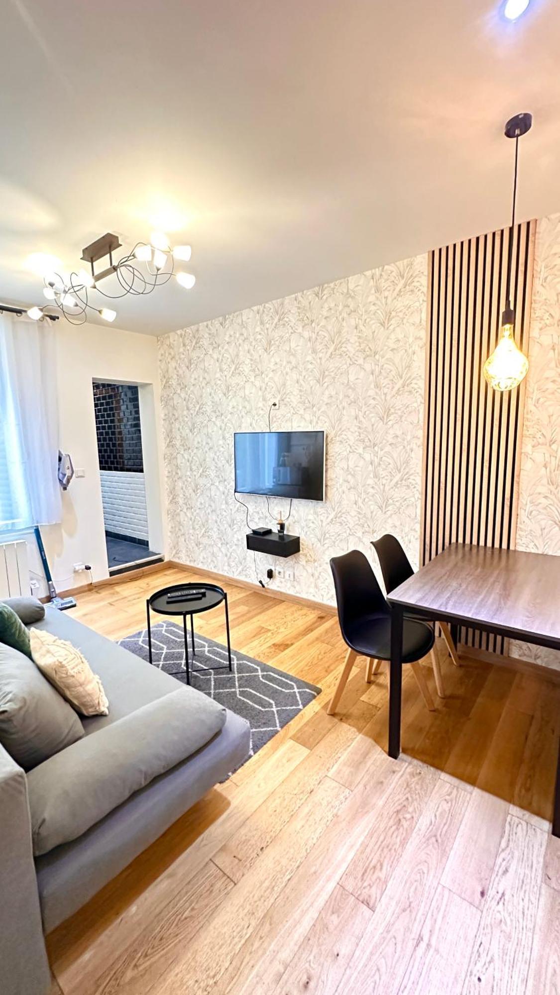 Apartment Amazing House Near To Saint Lazar And Lafayette! Paris