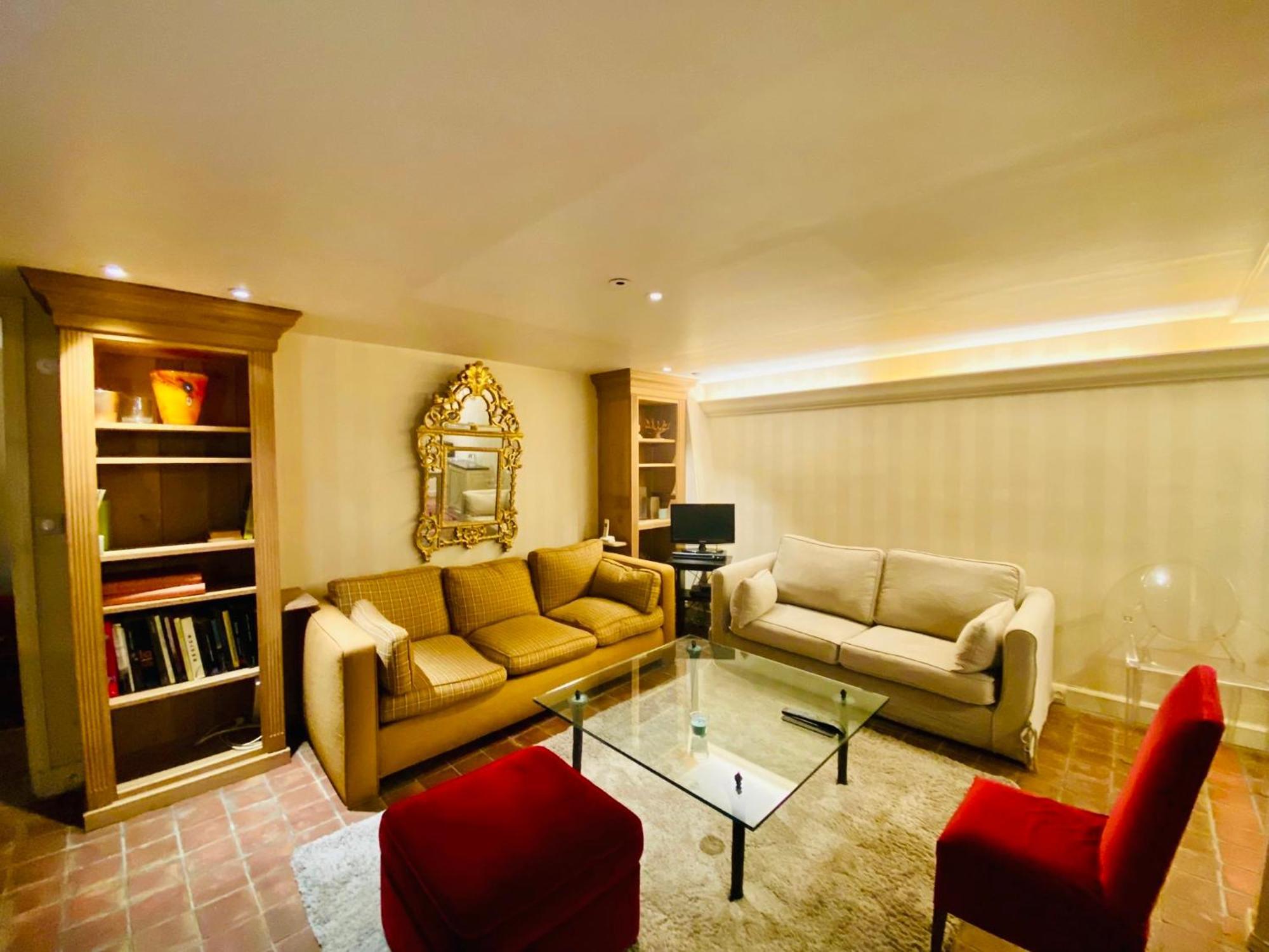 Appartement Musee Du Louvre Paris