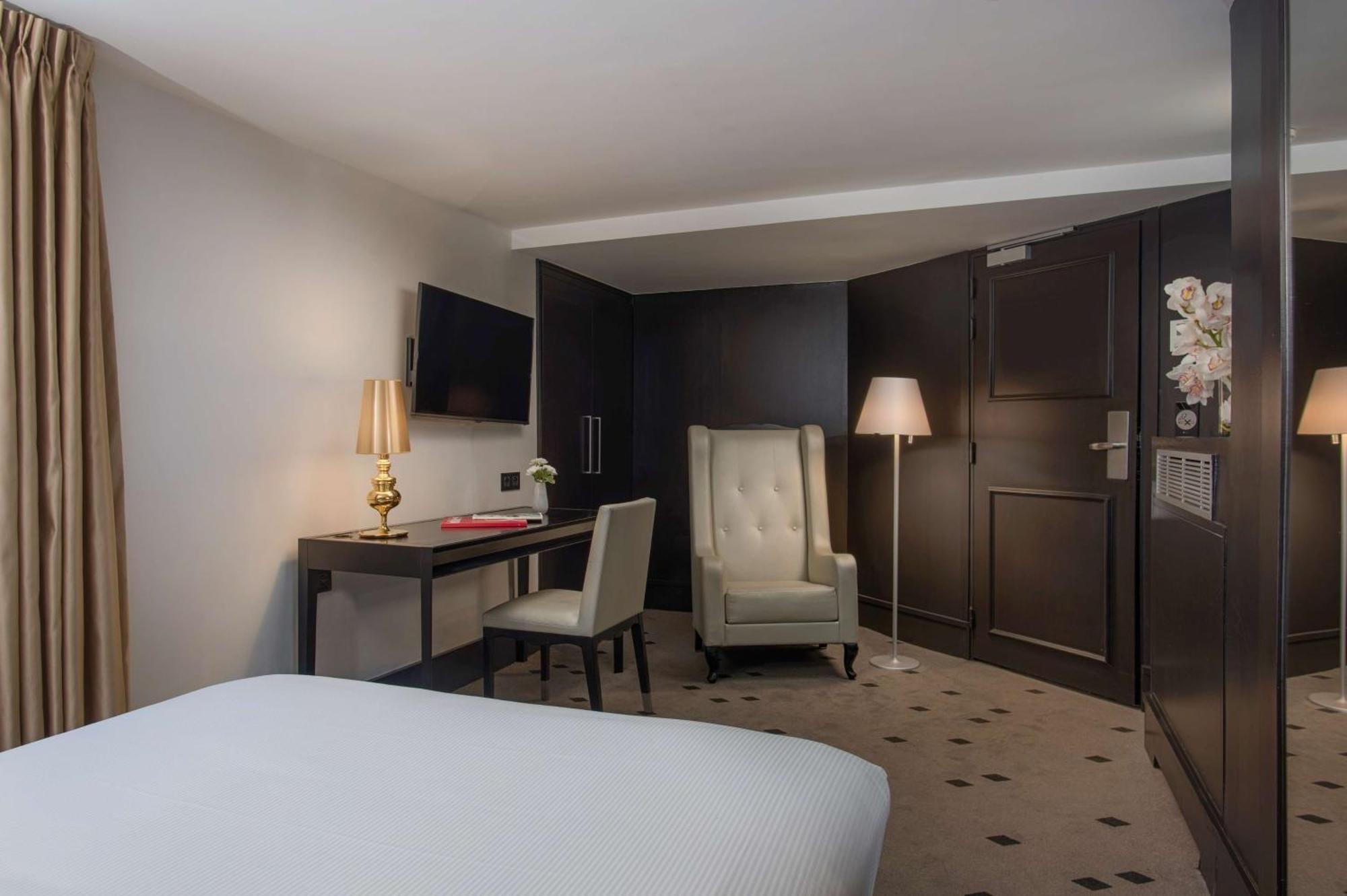 Nh Champs-elysees 4* Paris