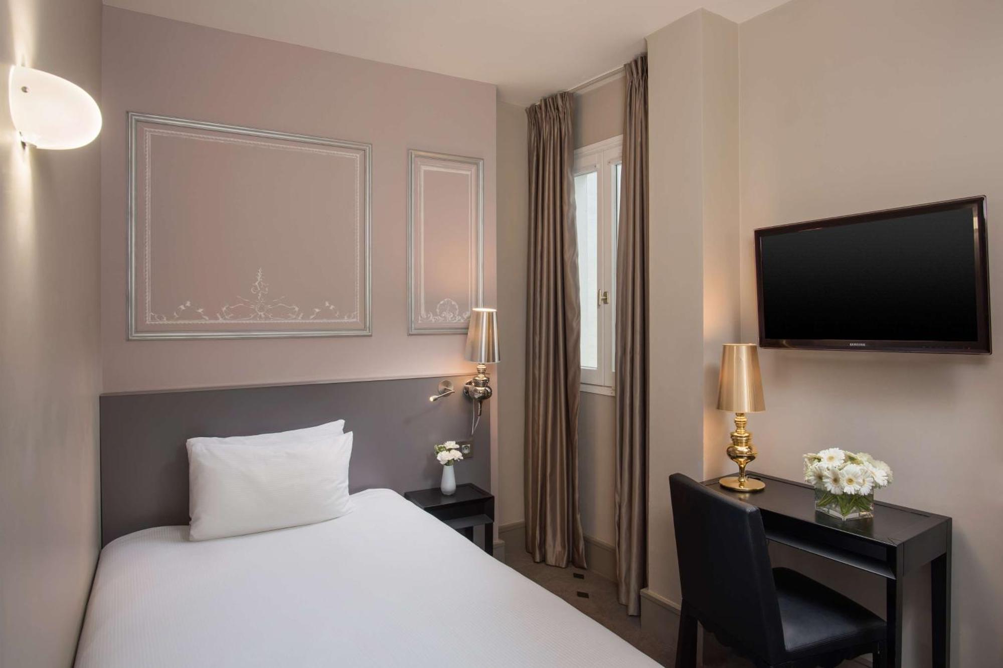 Nh Champs-elysees 4*