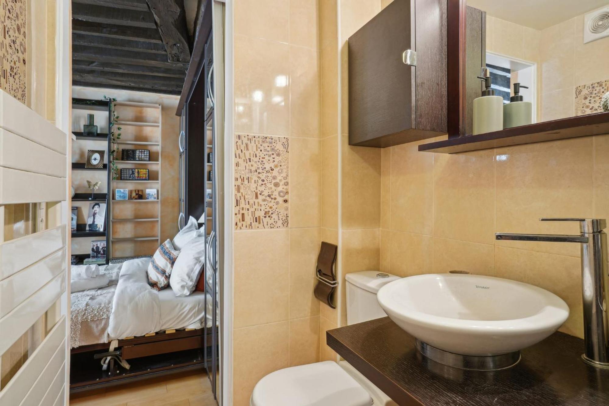 Apartment Bnbnova - Pompidou & Le Marais Paris