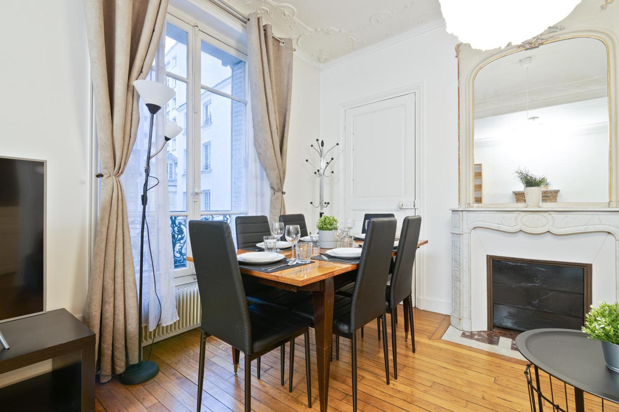 Apartment Superb Quartier Pantheon 4 Free Netflix Paris
