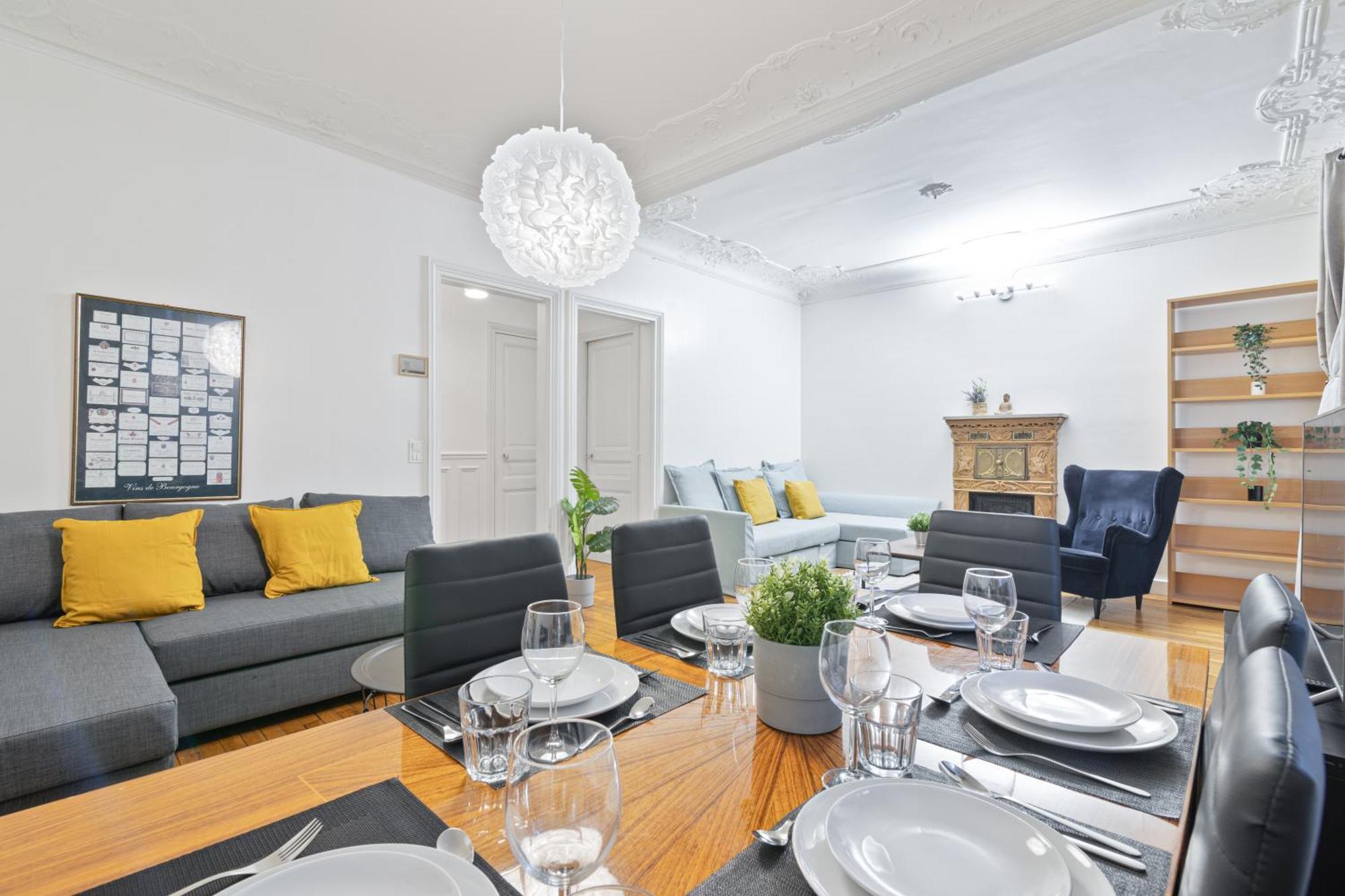 Apartment Superb Quartier Pantheon 4 Free Netflix