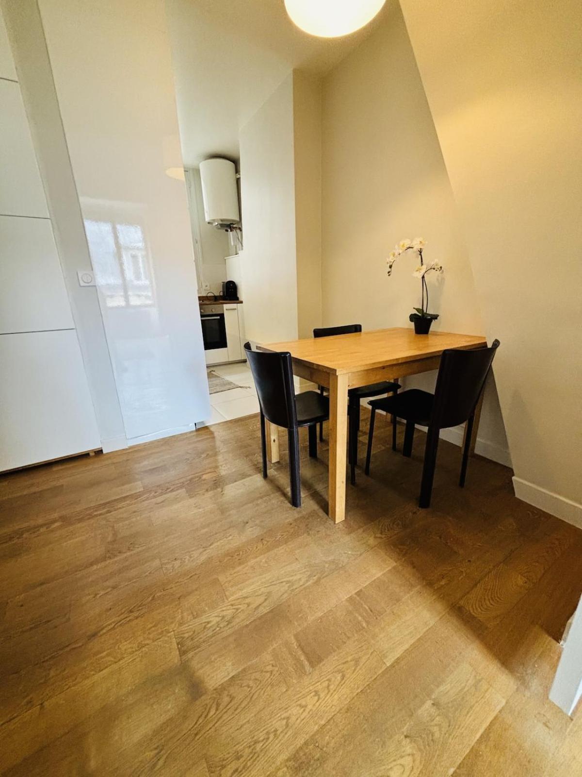 Apartment Superb Flat Seine-notre Dame Paris