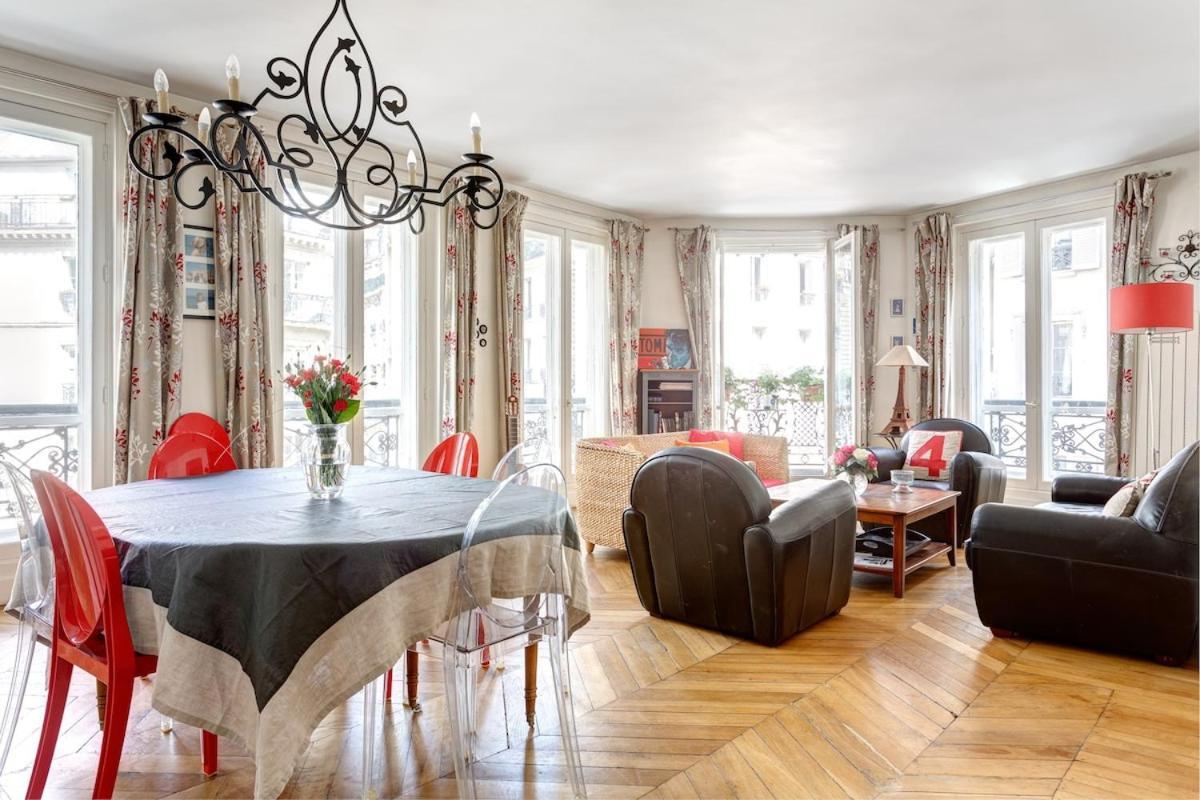 Family - Mon - Close Need- Cosy Modern & Comfort - Free Travel Guide Paris
