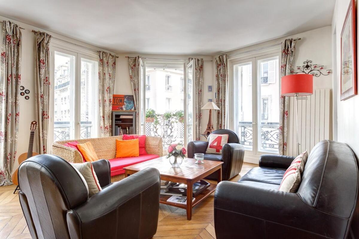 Apartment Family - Mon - Close Need- Cosy Modern & Comfort - Free Travel Guide