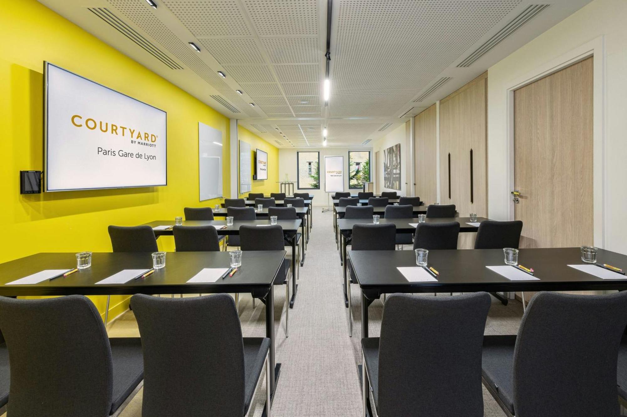 Courtyard By Marriott Gare De Lyon Paris