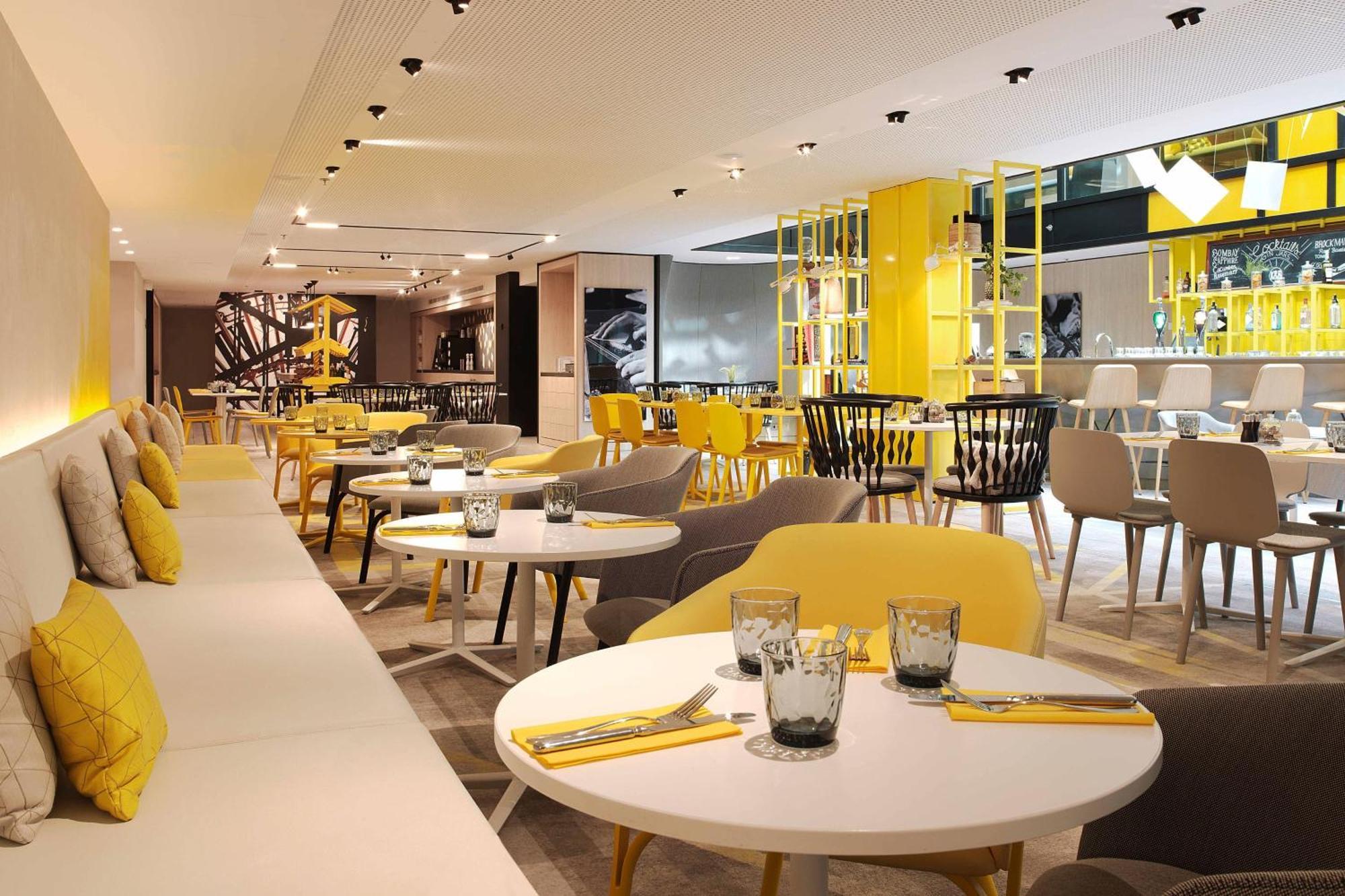 Courtyard By Marriott Gare De Lyon 4* Paris
