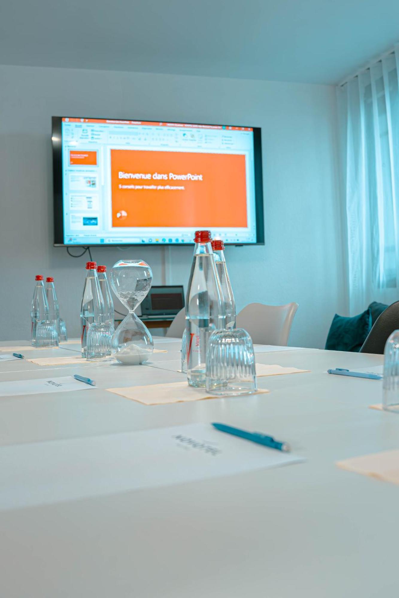 Novotel Montreuil Vincennes Hotel 4*