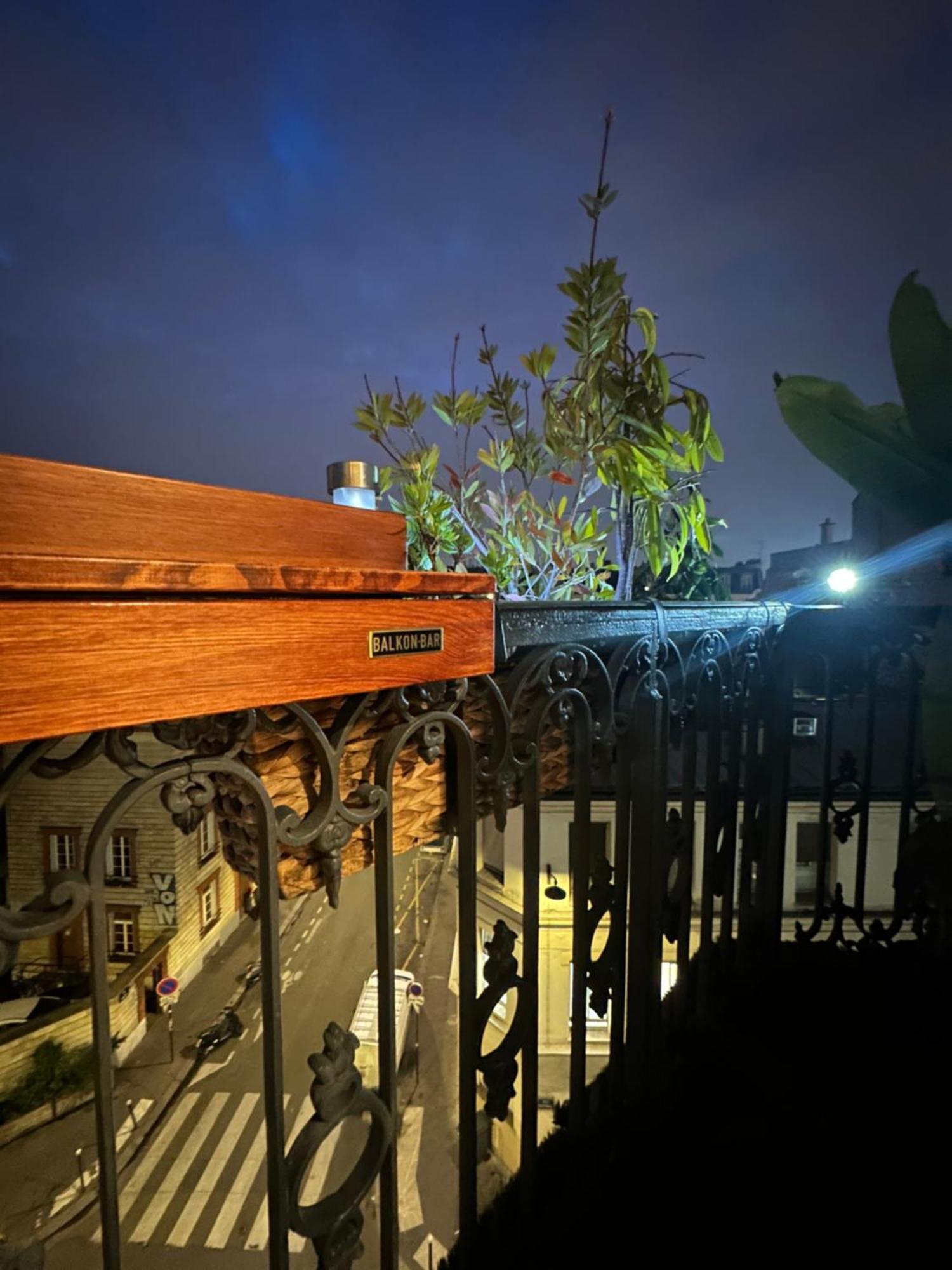 Apartment Vue Montmartre & Balcon *