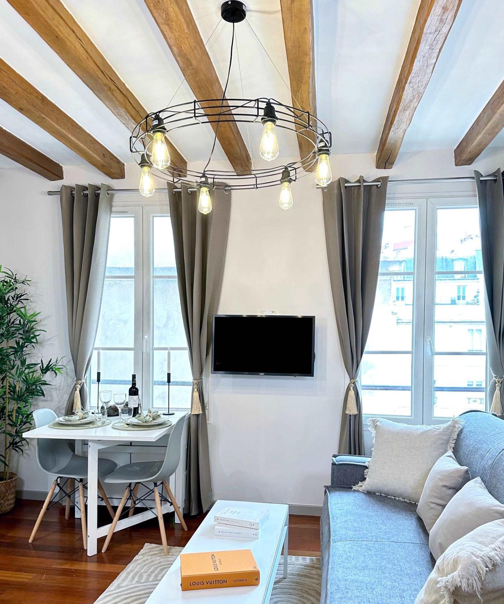 Apartamento Eiffel Tower Gem Stylish & Unique Paris