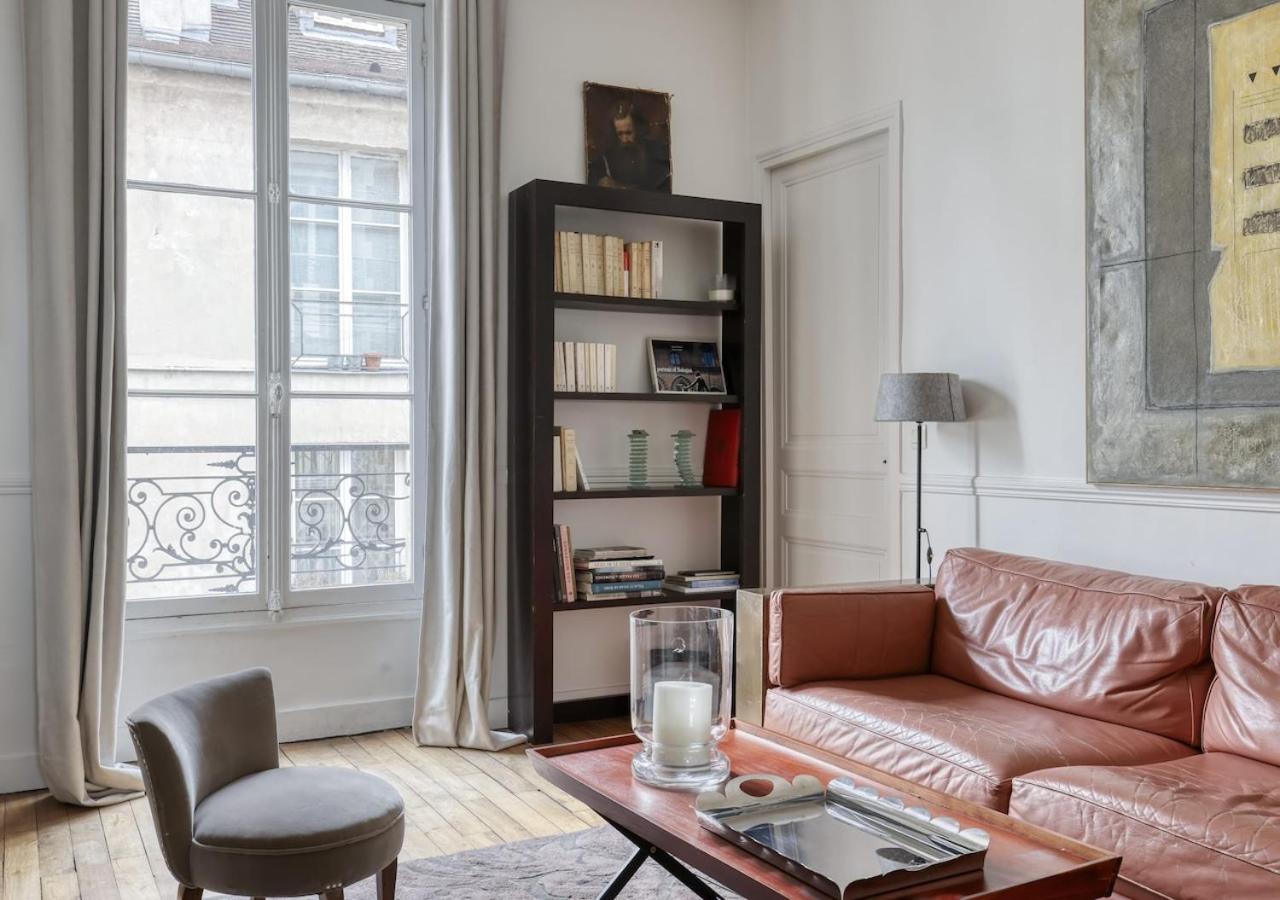 Apartment Spacious Typical Parisian Flat - Le Marais