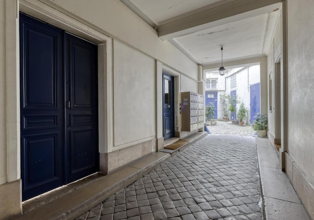 Apartment Spacious Typical Parisian Flat - Le Marais