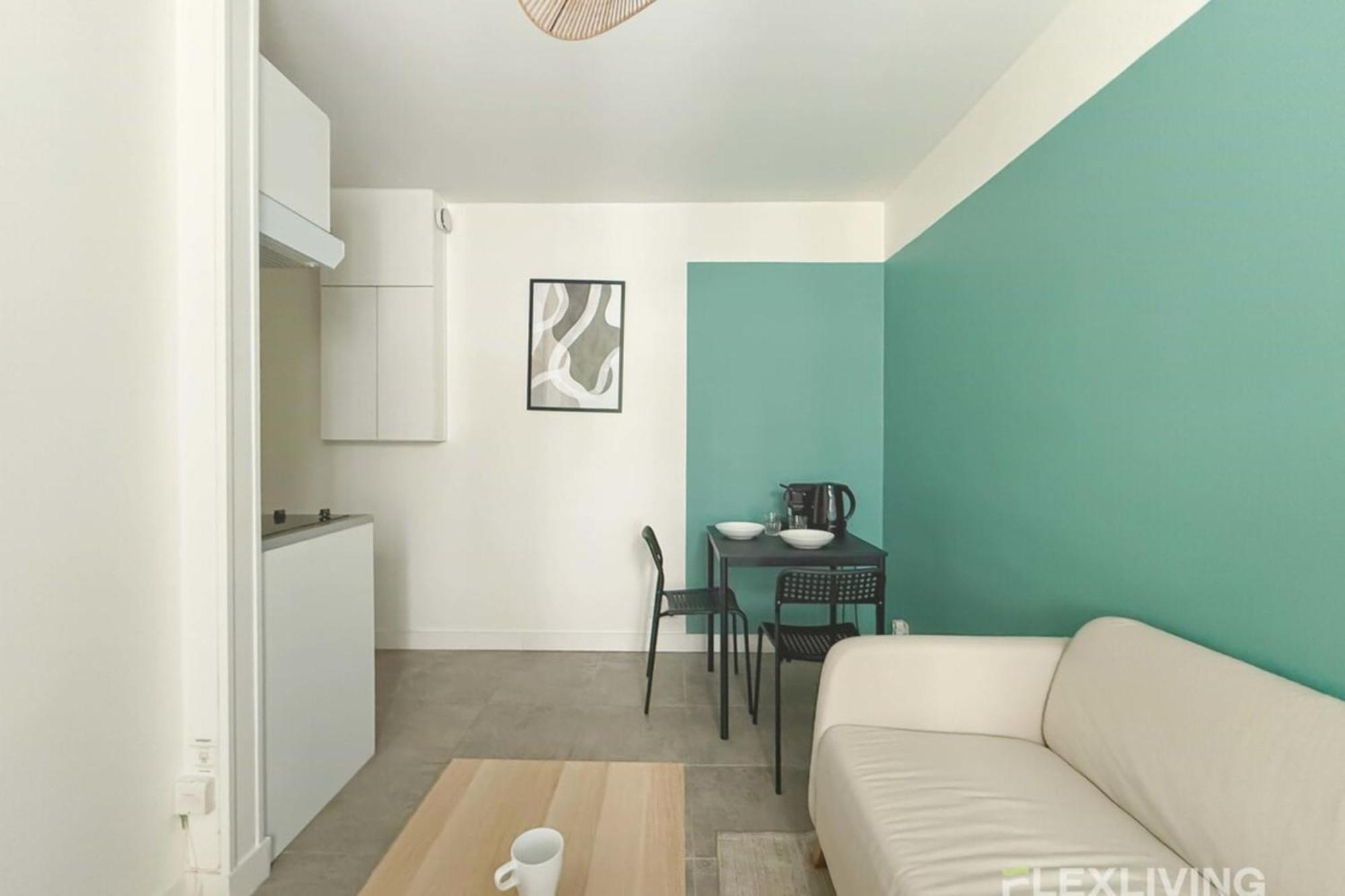 Flexliving - One Bedroom - Fecamp Apartment Paris