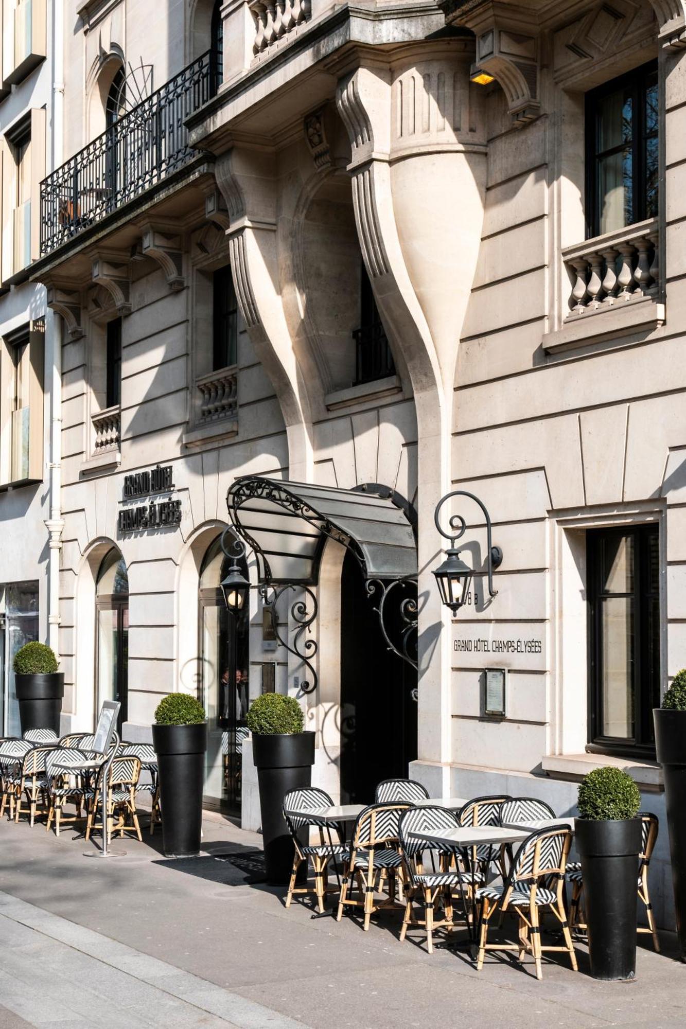 Radisson Blu Champs-elysées, Hotel 5*