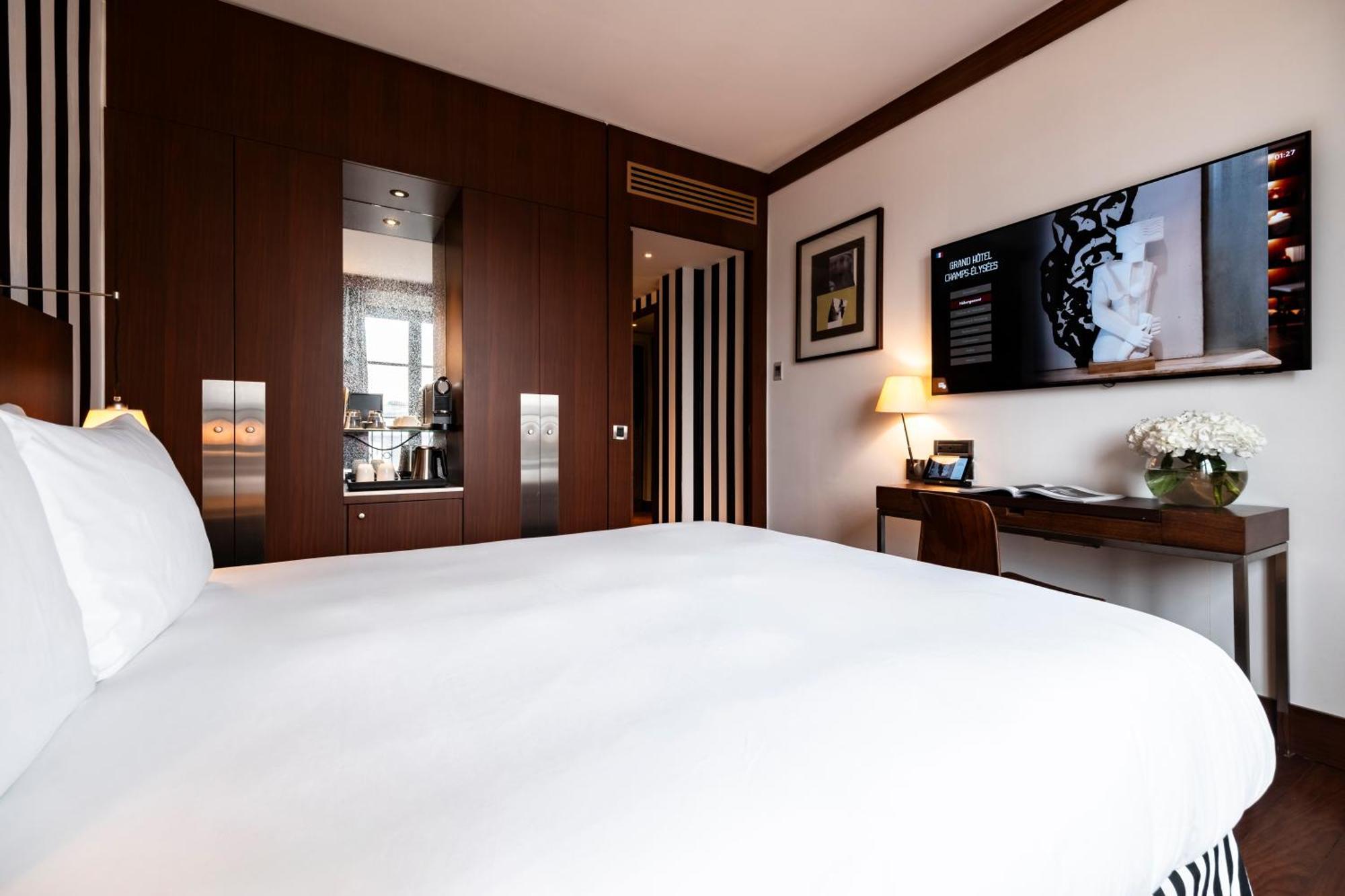 Radisson Blu Champs-elysées, Hotel Paris