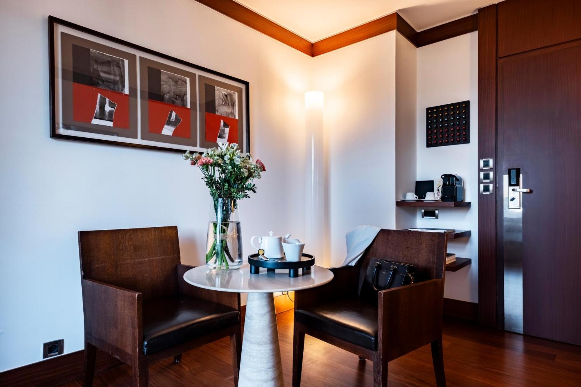 Hotel Radisson Blu Champs-elysées, Paris