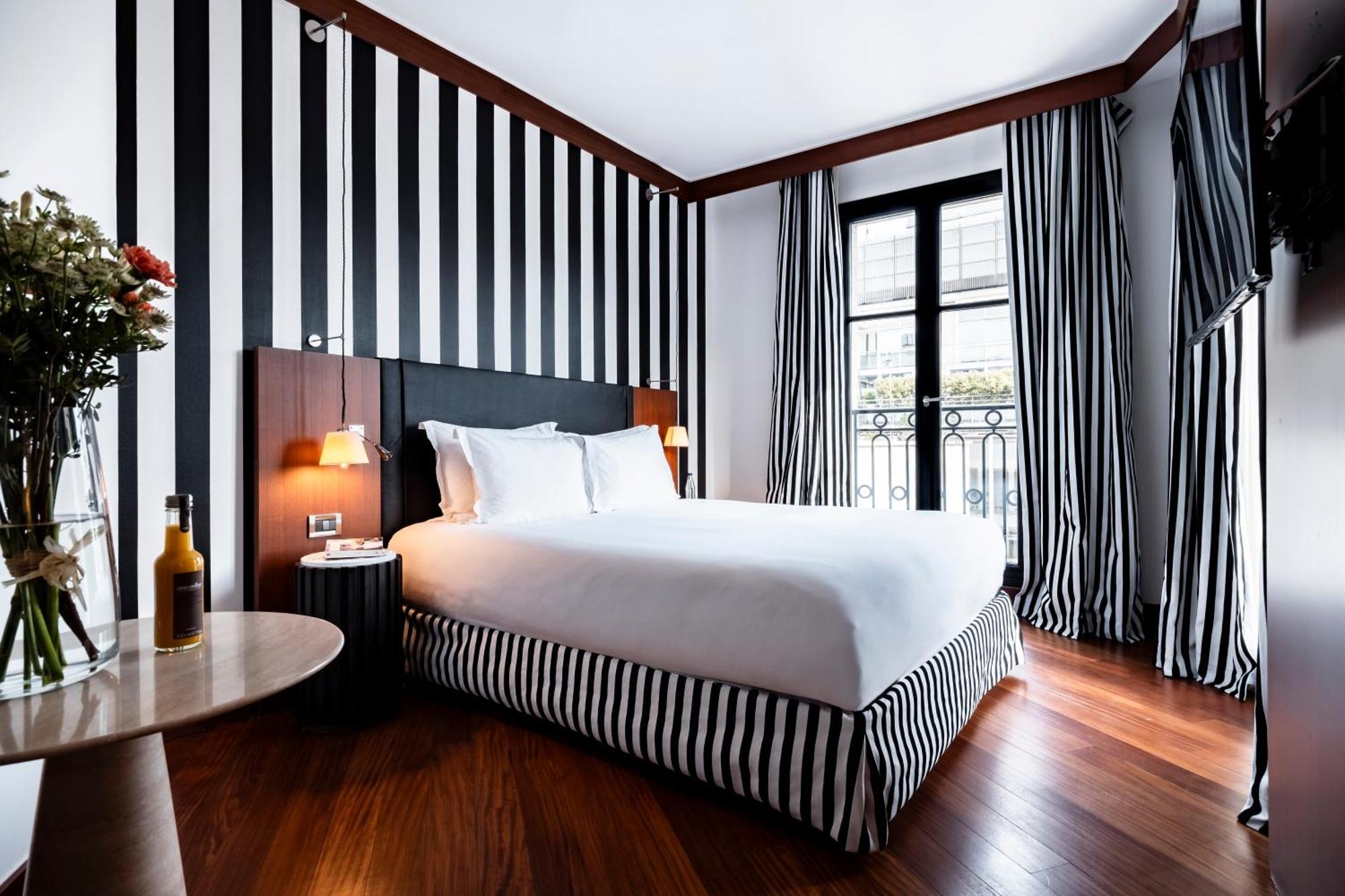 Radisson Blu Champs-elysées, Paris