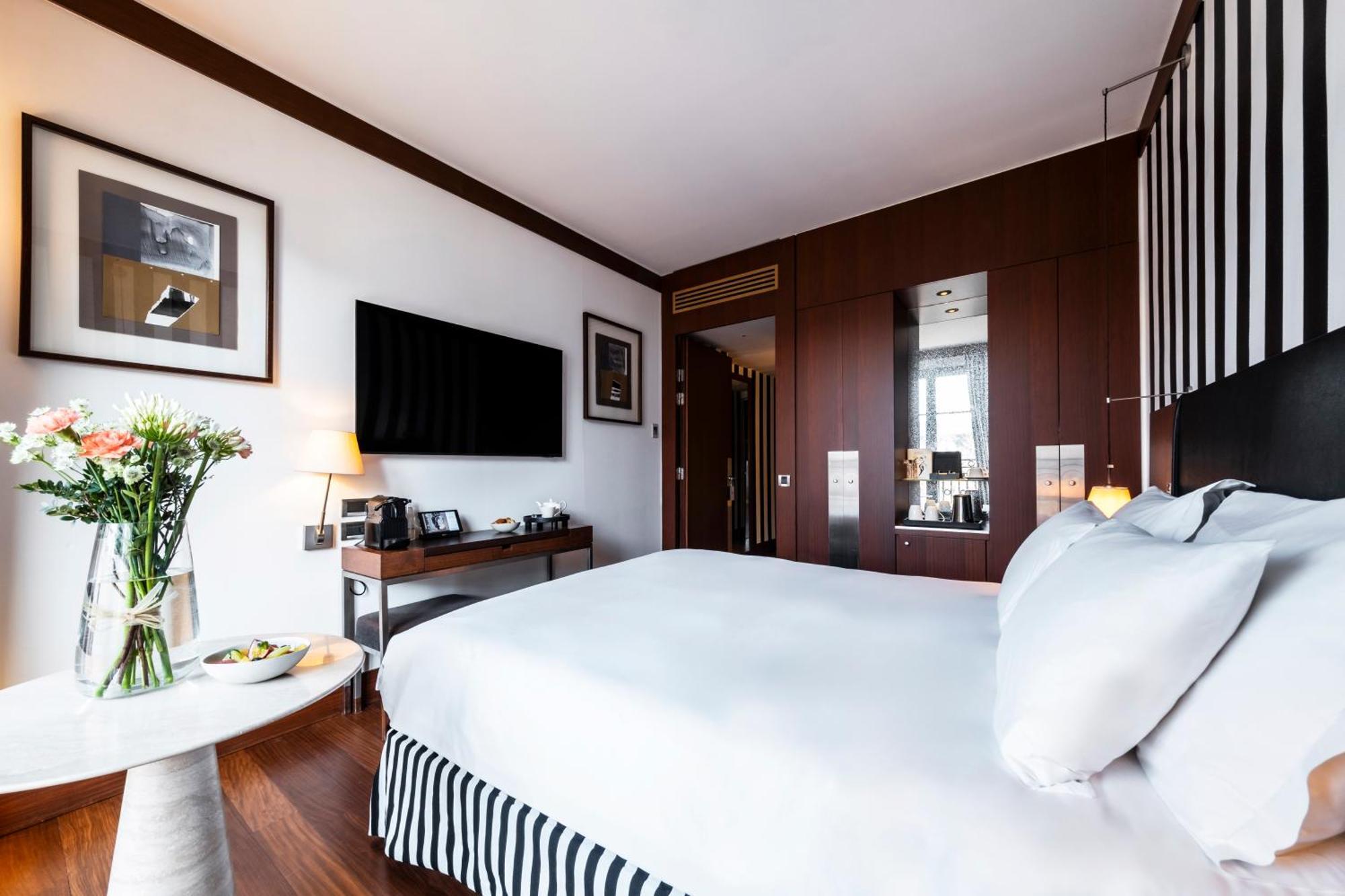 Radisson Blu Champs-elysées, 5* Paris