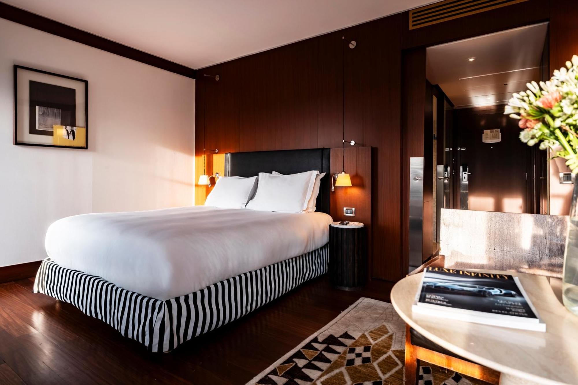 Radisson Blu Champs-elysées, Paris