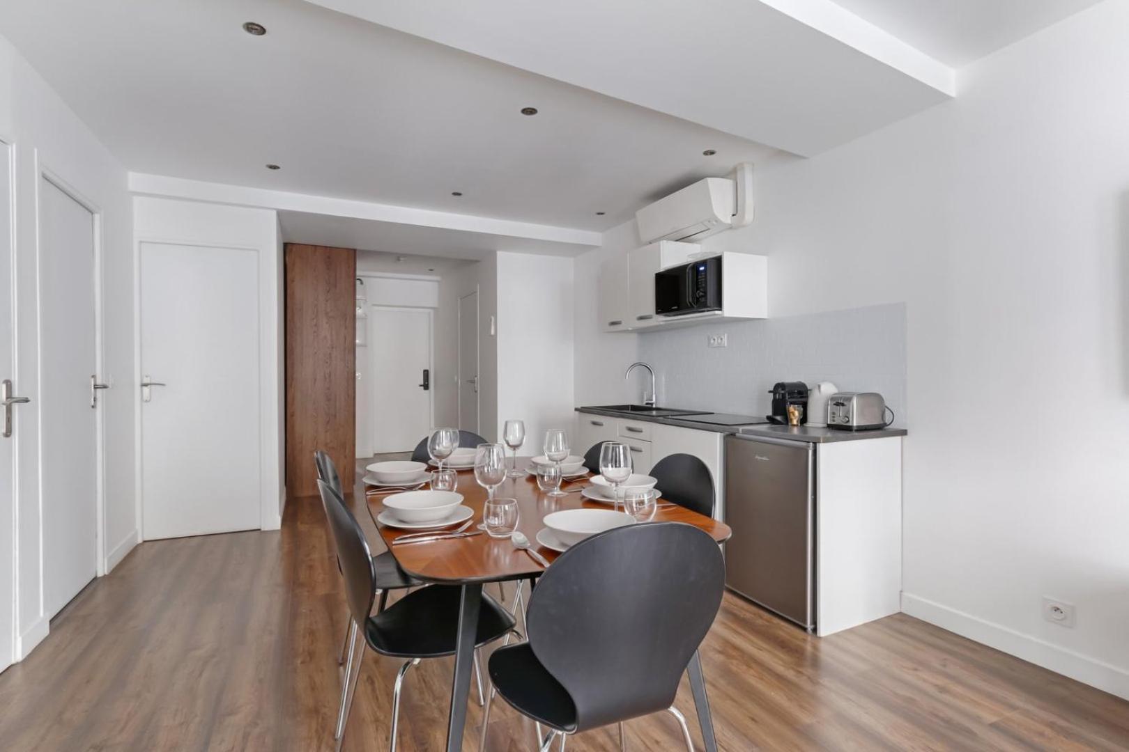 Tbs 305 - Superb In The Heart Of Apartment *