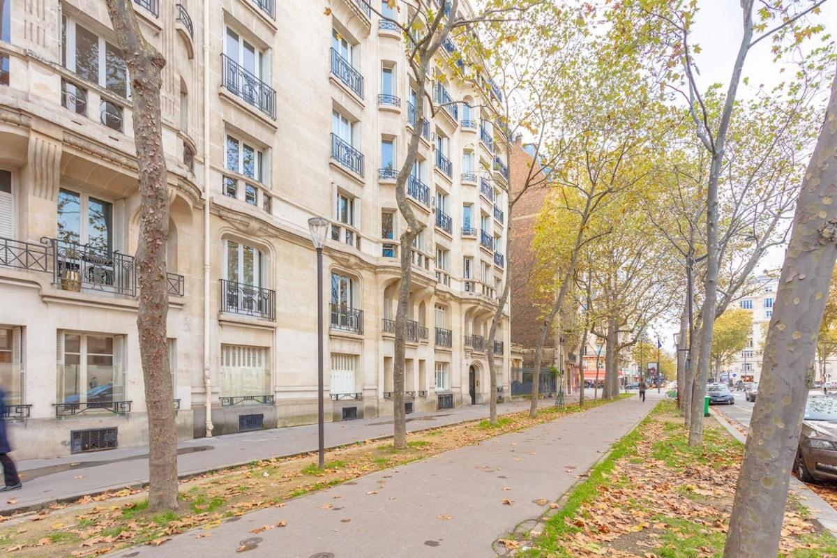 Apartment Eiffel *
