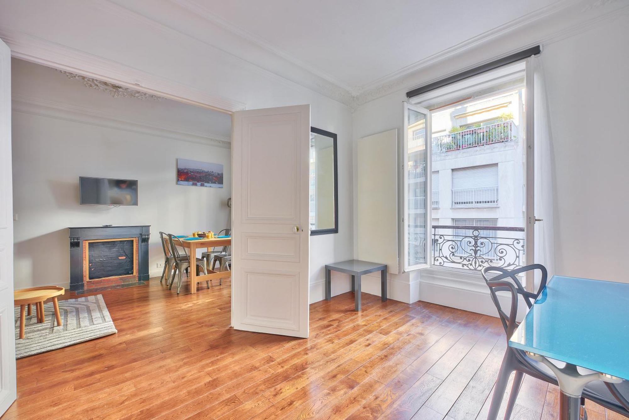 Elegance Parisienne - Jardin Luxembourg - Montparnasse Apartment *