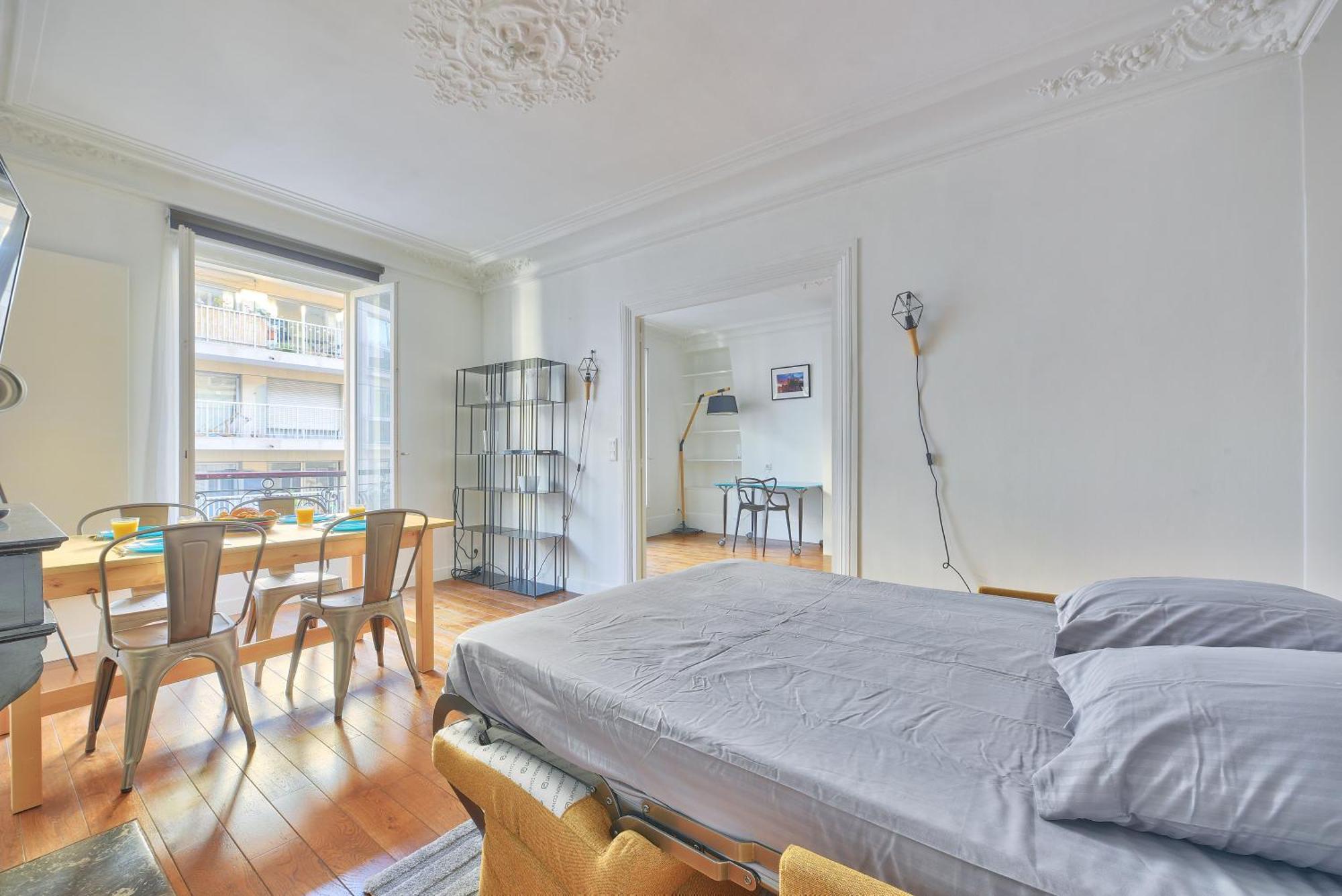 Elegance Parisienne - Jardin Luxembourg - Montparnasse Apartment *