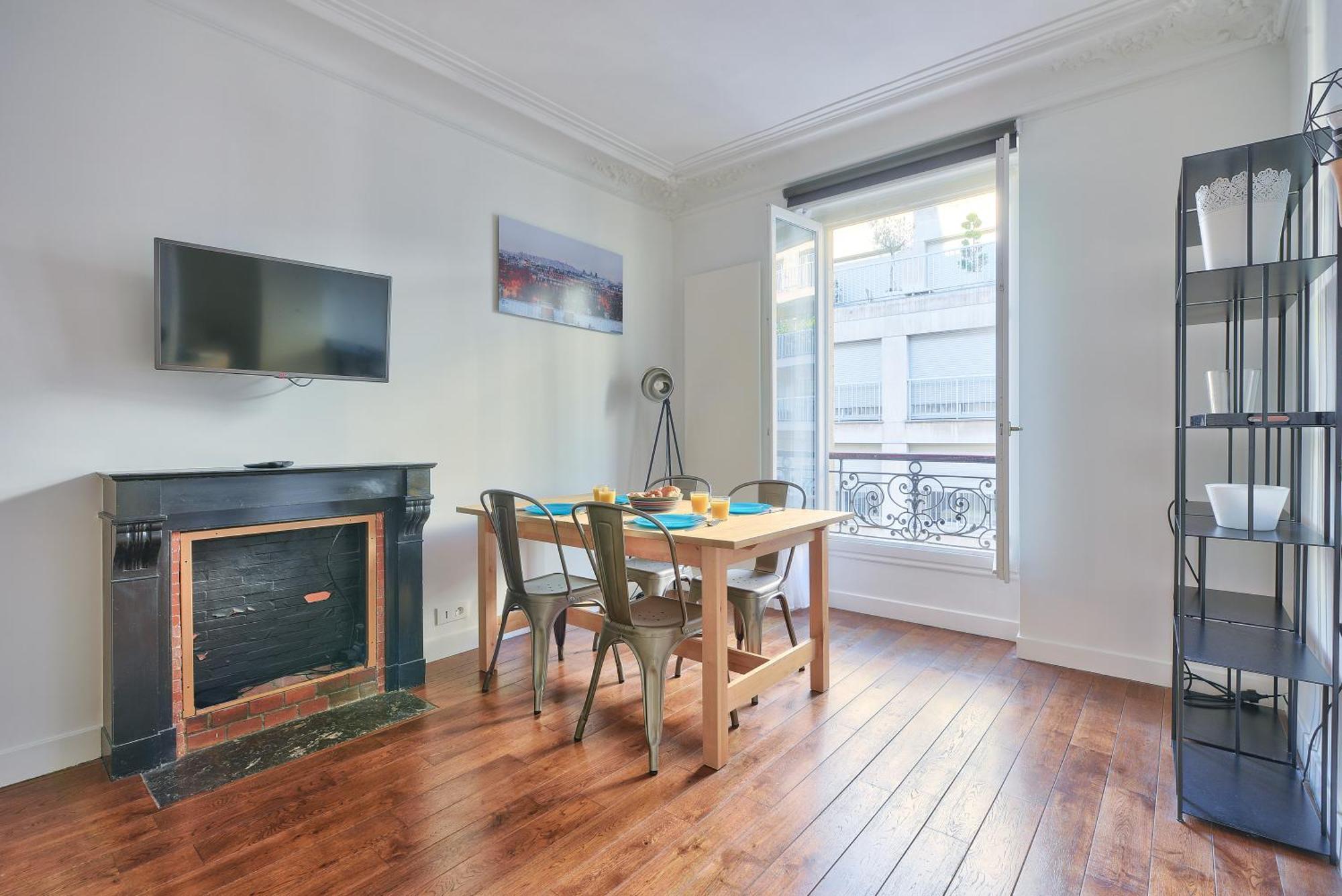 Elegance Parisienne - Jardin Luxembourg - Montparnasse Apartment