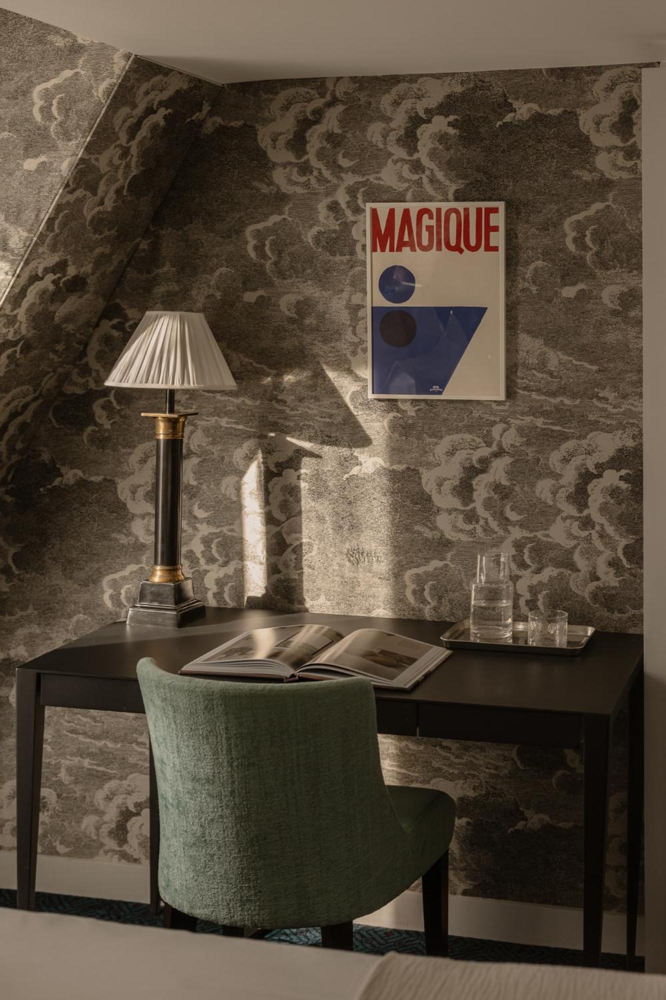 Bourgogne & Montana Hotel 4*