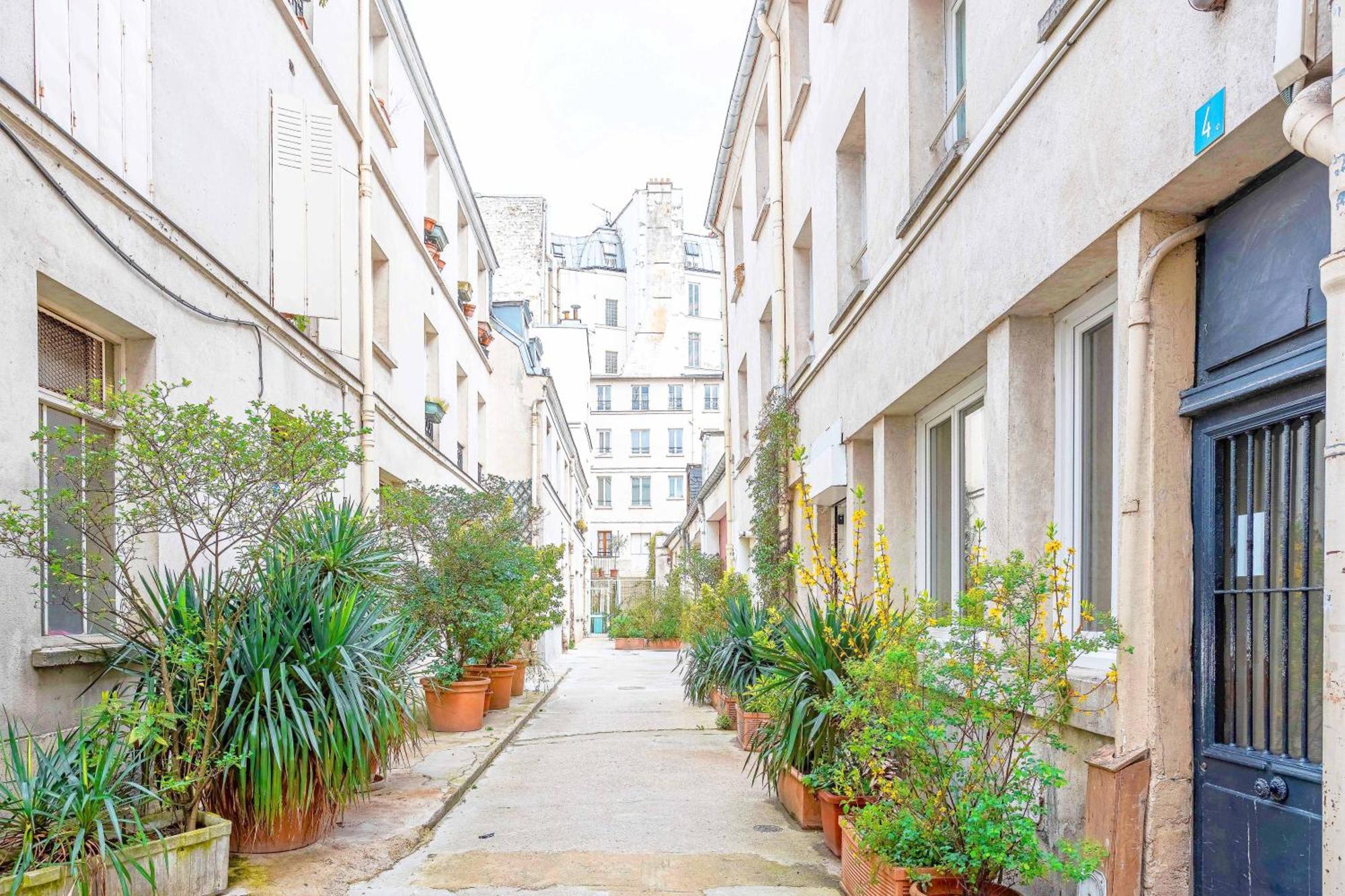 Gorgeous Design 5p - Bastille