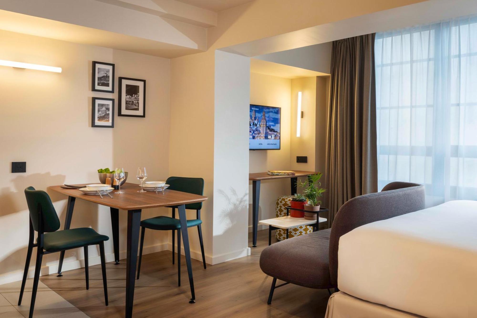 Yuna Montmartre - Aparthotel 4*