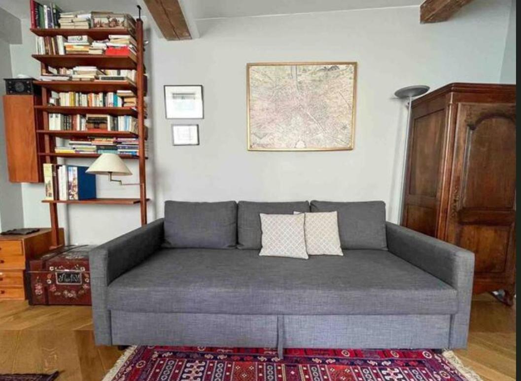 L'antiquaire - Cosy & Of Luxembourg Park Apartment