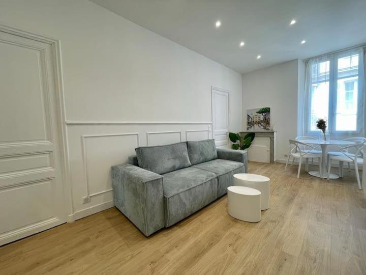 Luxury Montaigne Paris