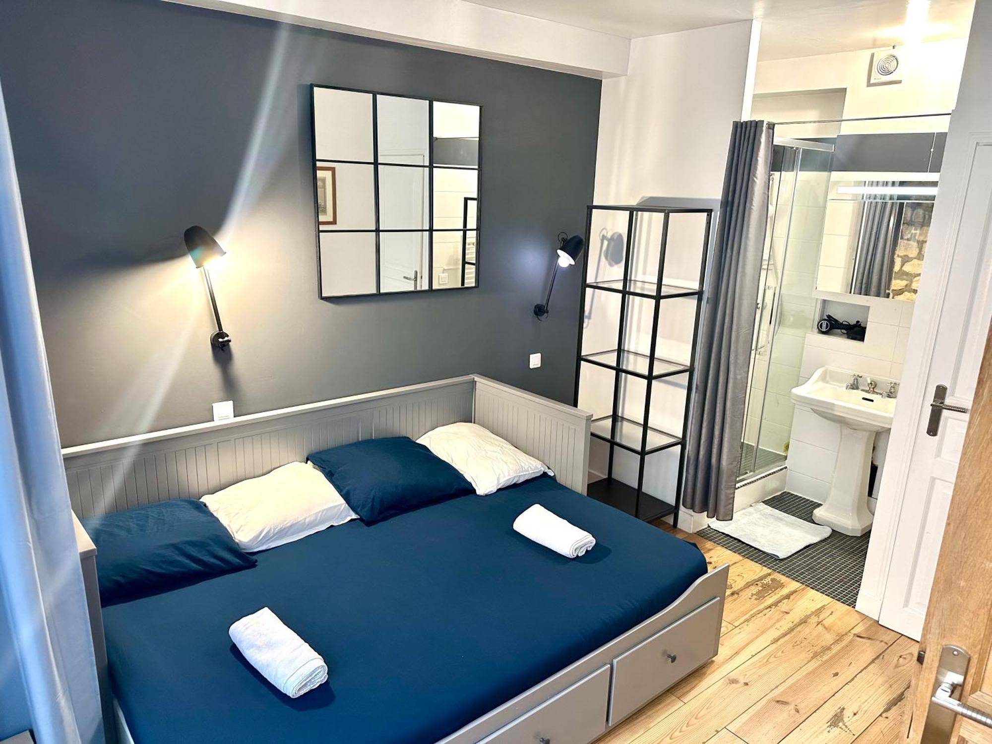 Apartment Hsh - Le Chapelais Clichy Montmarte Paris
